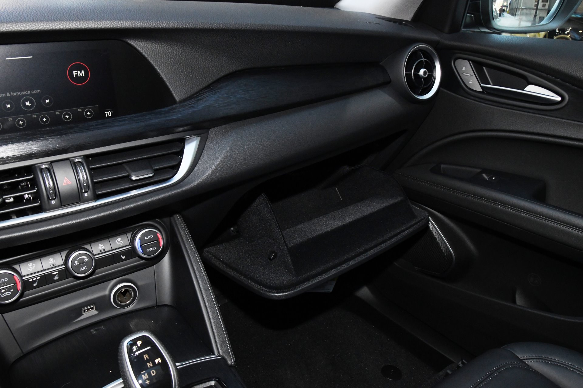 New 2020 Alfa Romeo Stelvio | St. Petersburg, FL
