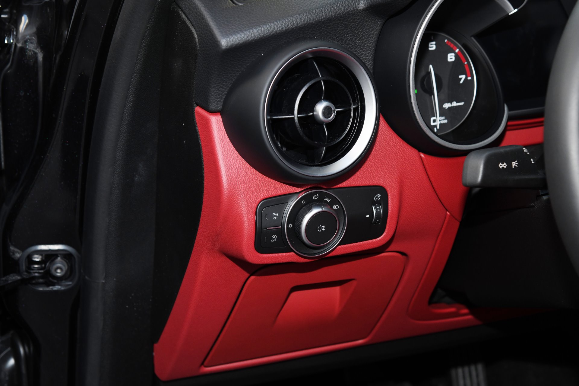New 2020 Alfa Romeo Stelvio TI Ti | St. Petersburg, FL