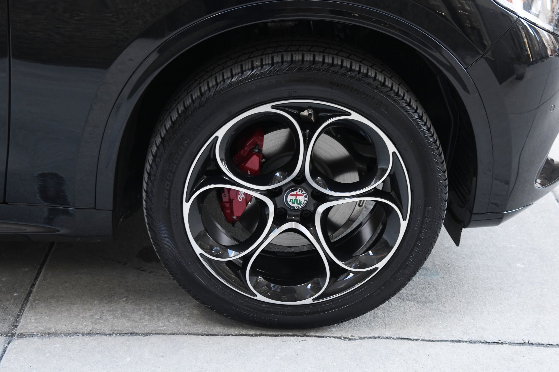 New 2020 Alfa Romeo Stelvio TI Ti | St. Petersburg, FL