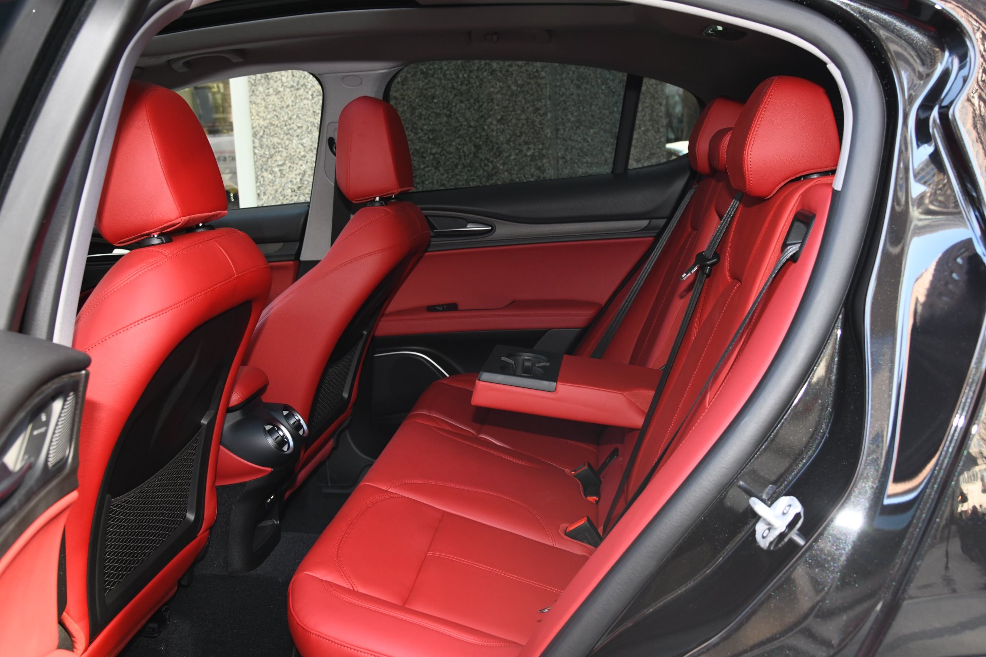 New 2020 Alfa Romeo Stelvio Ti | St. Petersburg, FL