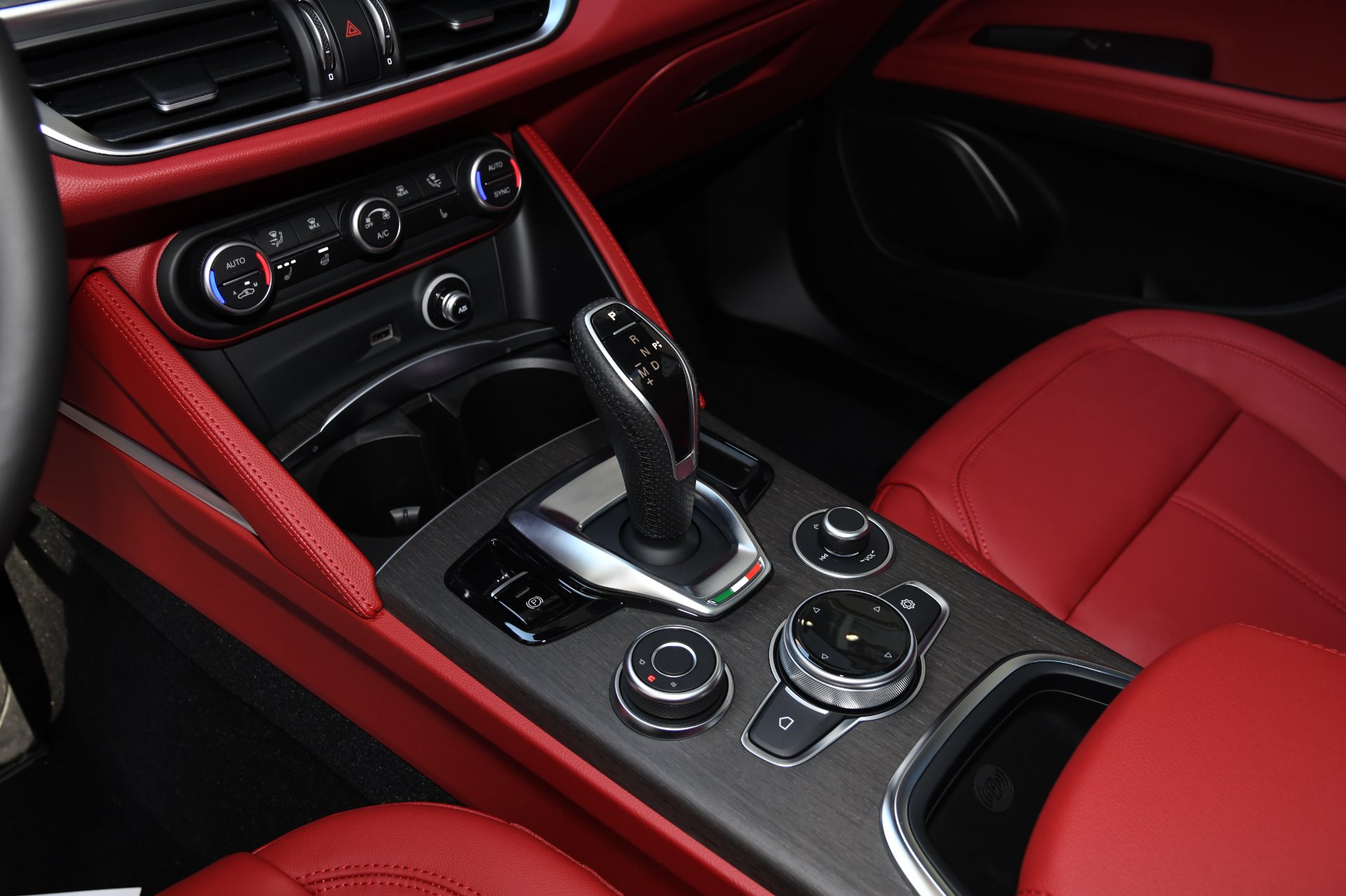 New 2020 Alfa Romeo Stelvio Ti | St. Petersburg, FL