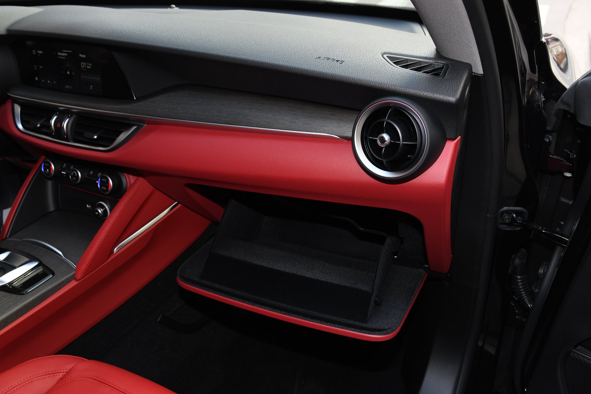 New 2020 Alfa Romeo Stelvio Ti | St. Petersburg, FL