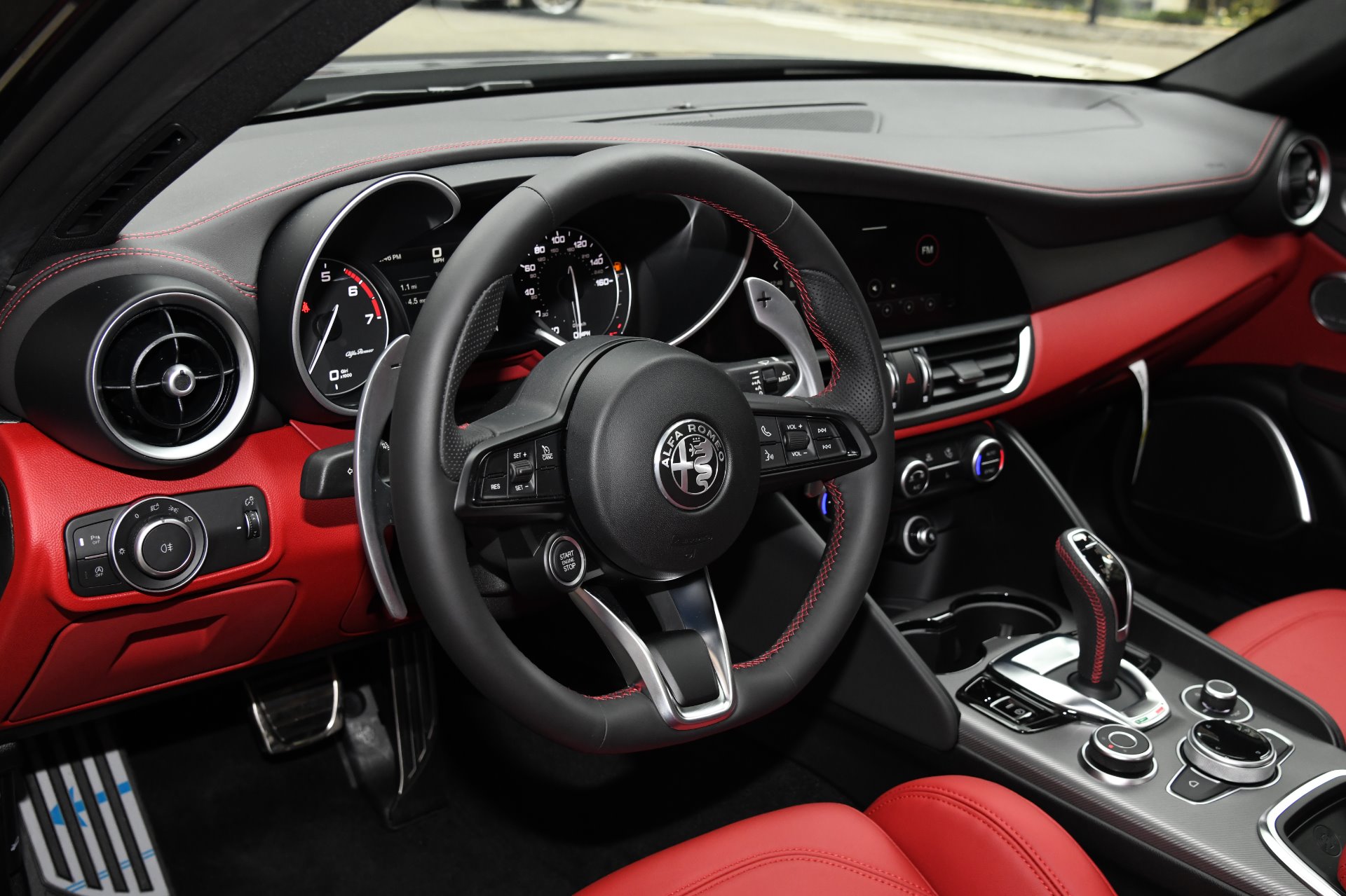 New 2020 Alfa Romeo Giulia Ti Sport Ti | St. Petersburg, FL