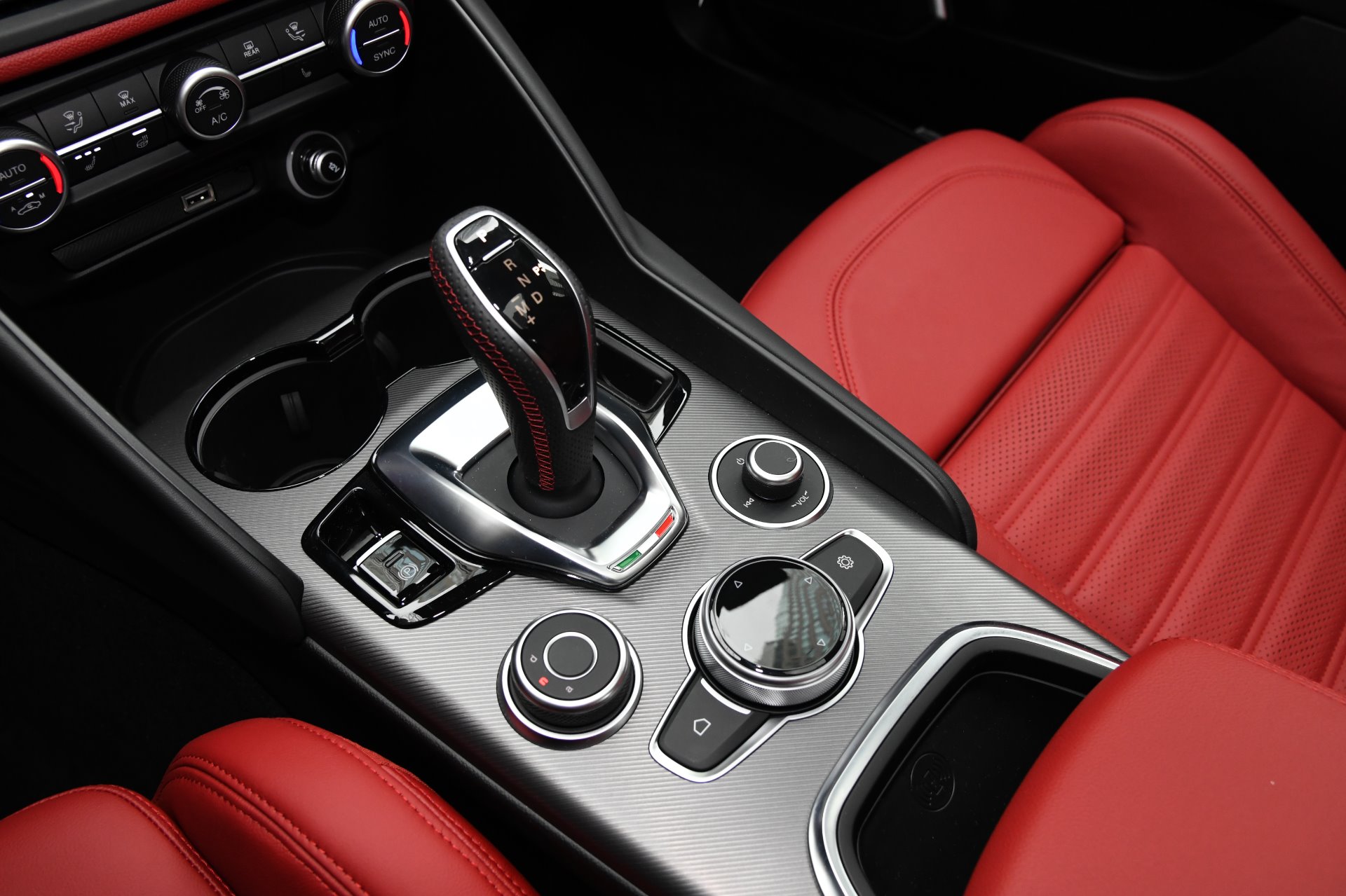 New 2020 Alfa Romeo Giulia Ti Sport Ti | St. Petersburg, FL