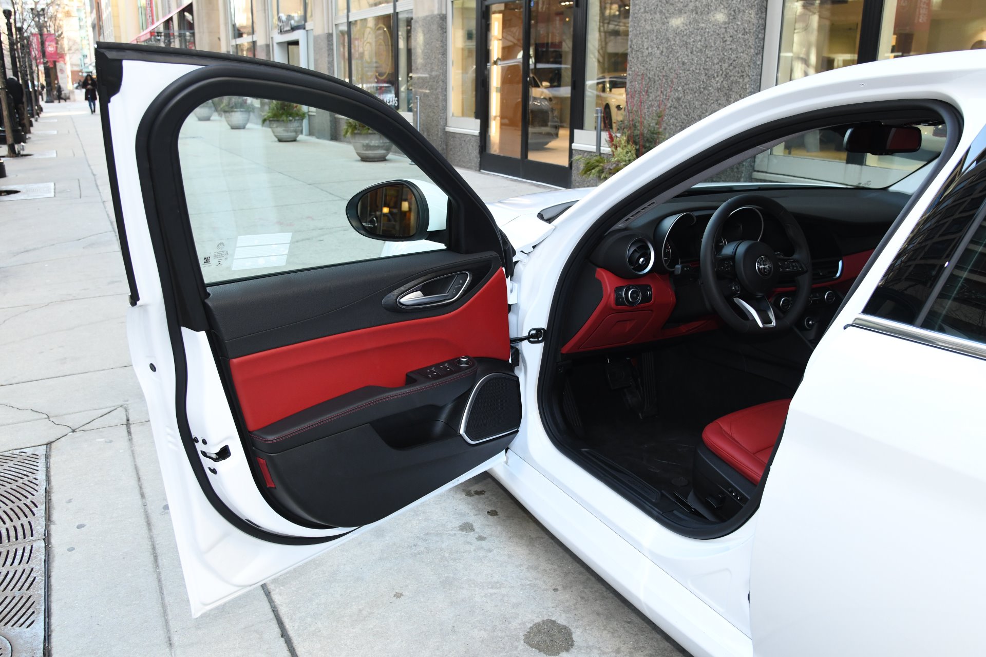 New 2020 Alfa Romeo Giulia | St. Petersburg, FL