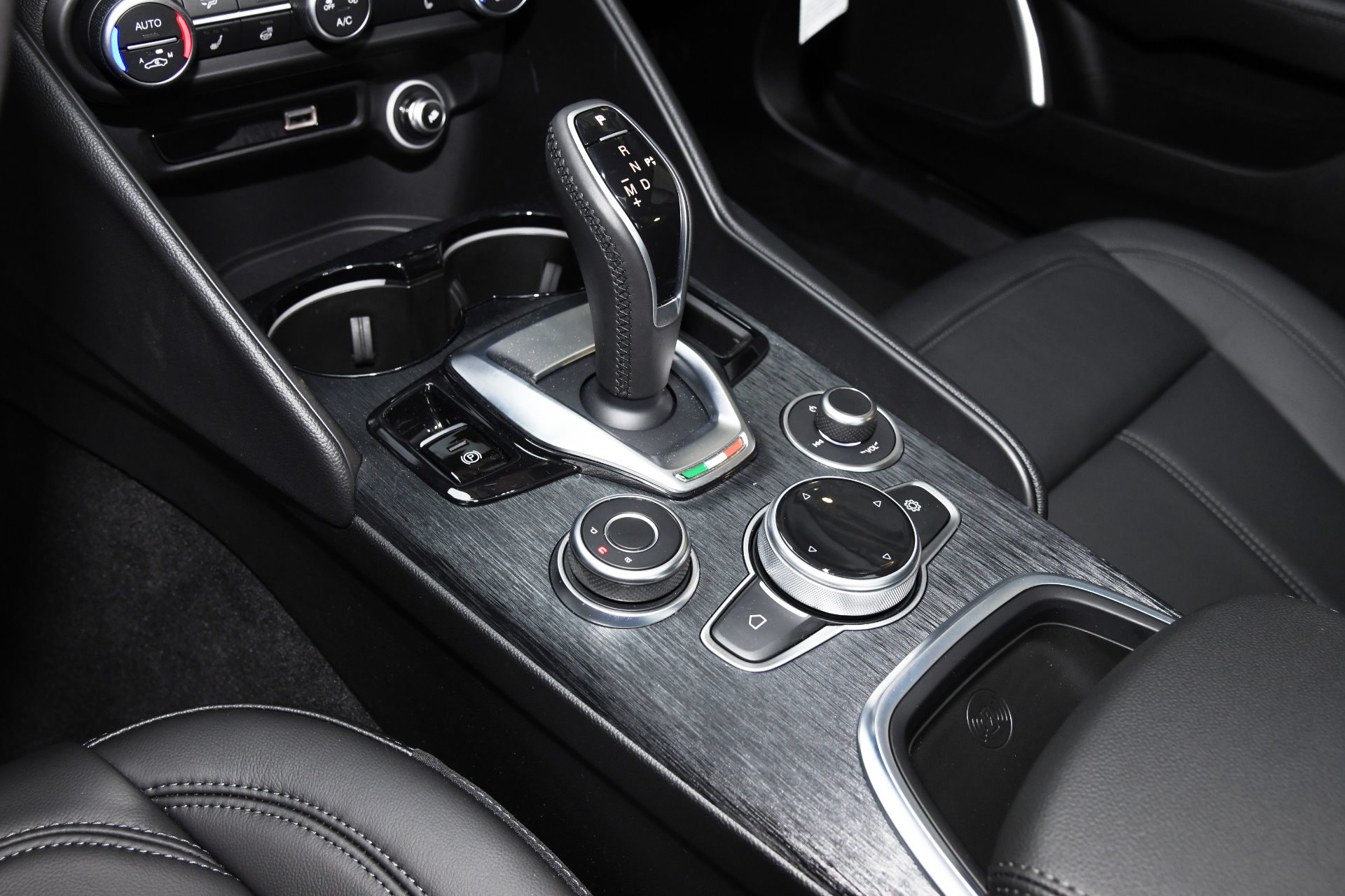 New 2020 Alfa Romeo Giulia | St. Petersburg, FL