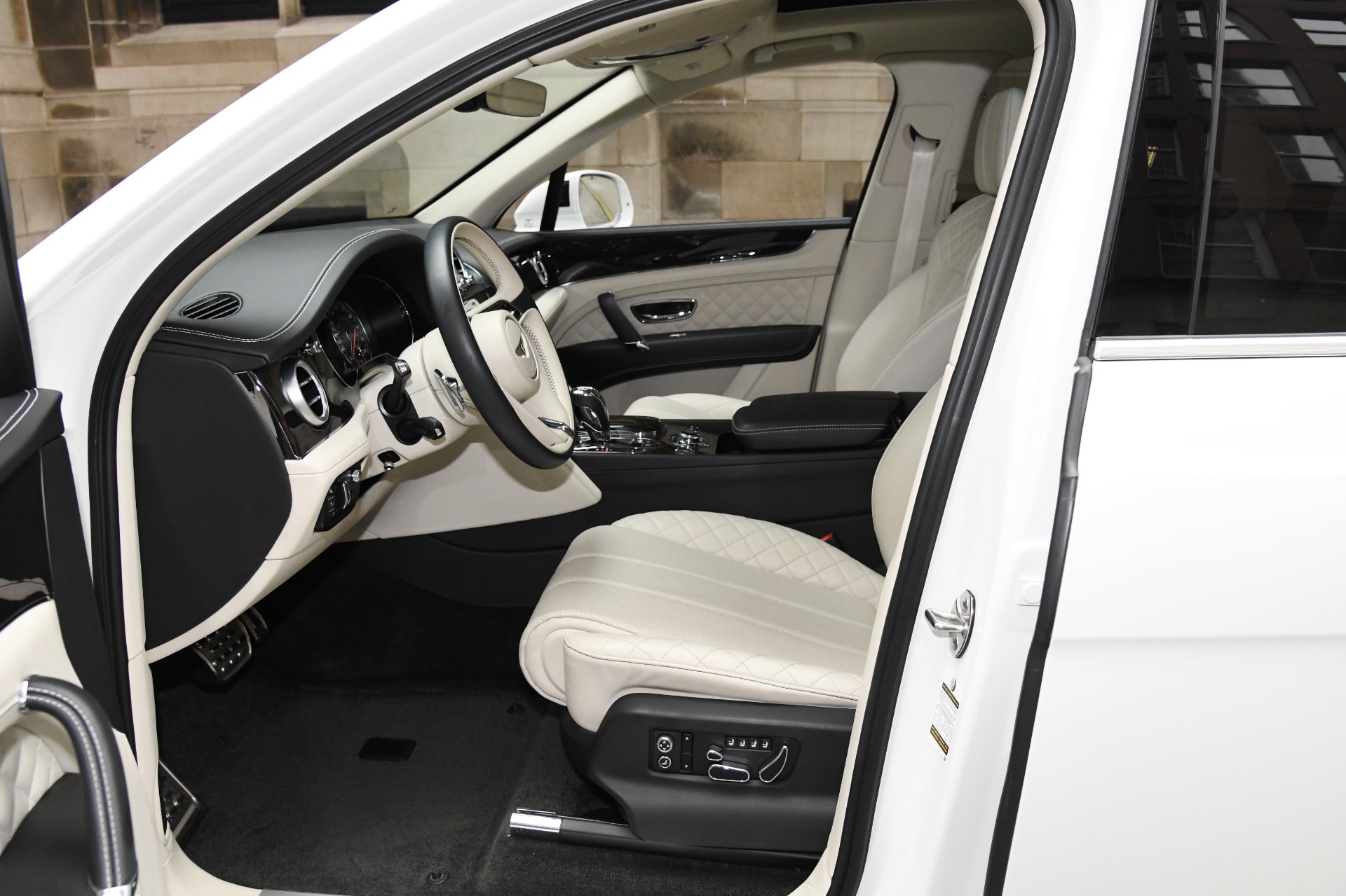 Used 2017 Bentley Bentayga W12 | St. Petersburg, FL