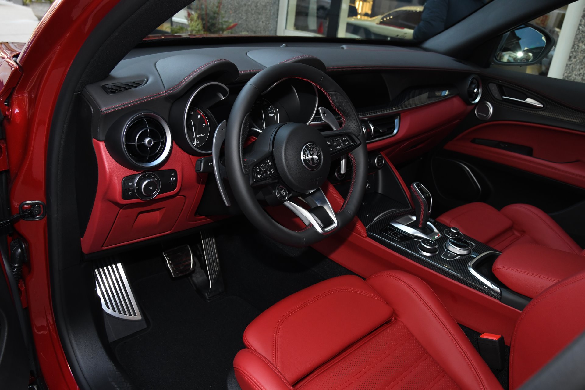 New 2020 Alfa Romeo Stelvio TI SPORT CARBON Ti Sport Carbon | St. Petersburg, FL