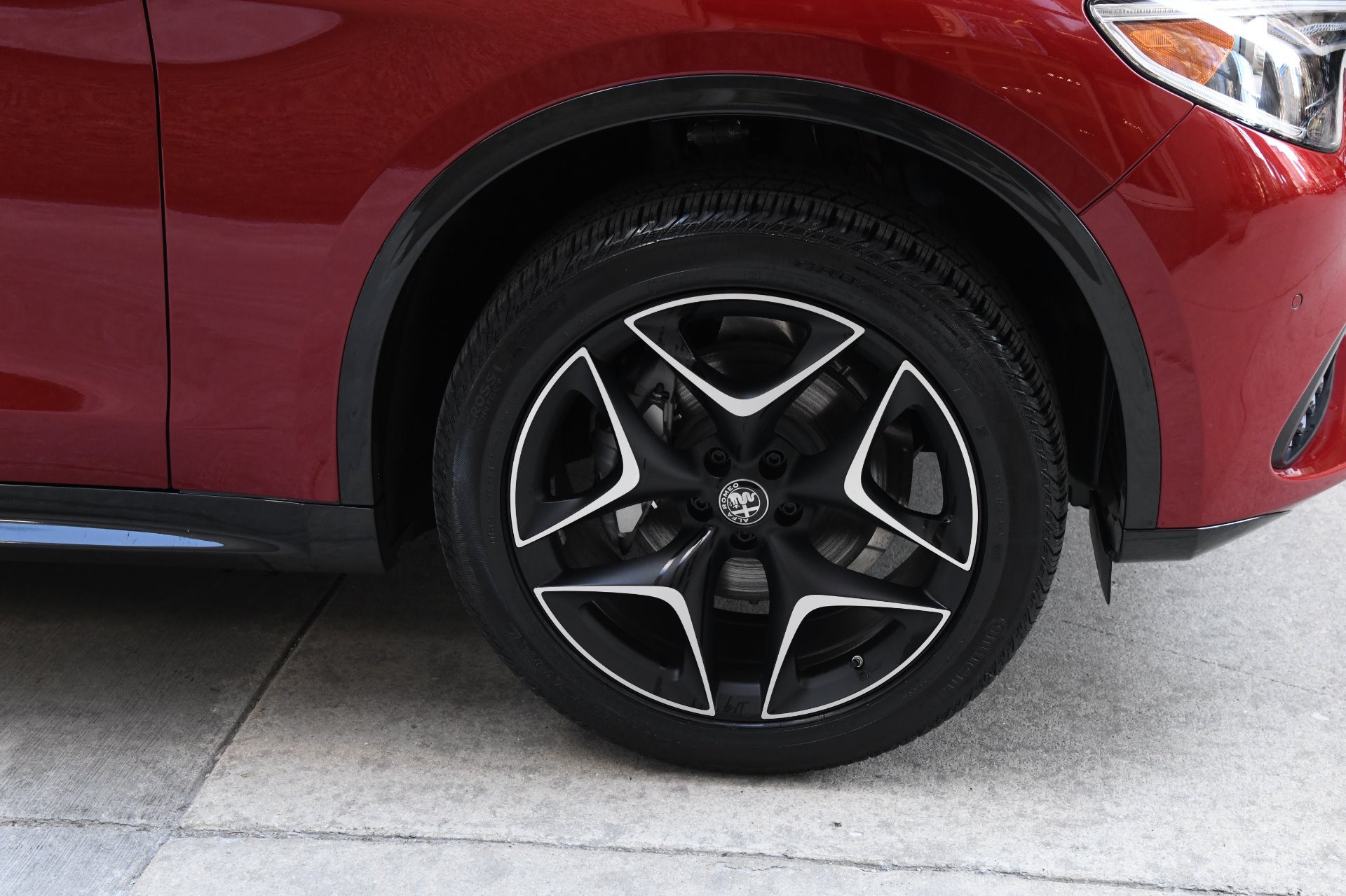 New 2020 Alfa Romeo Stelvio TI SPORT CARBON Ti Sport Carbon | St. Petersburg, FL