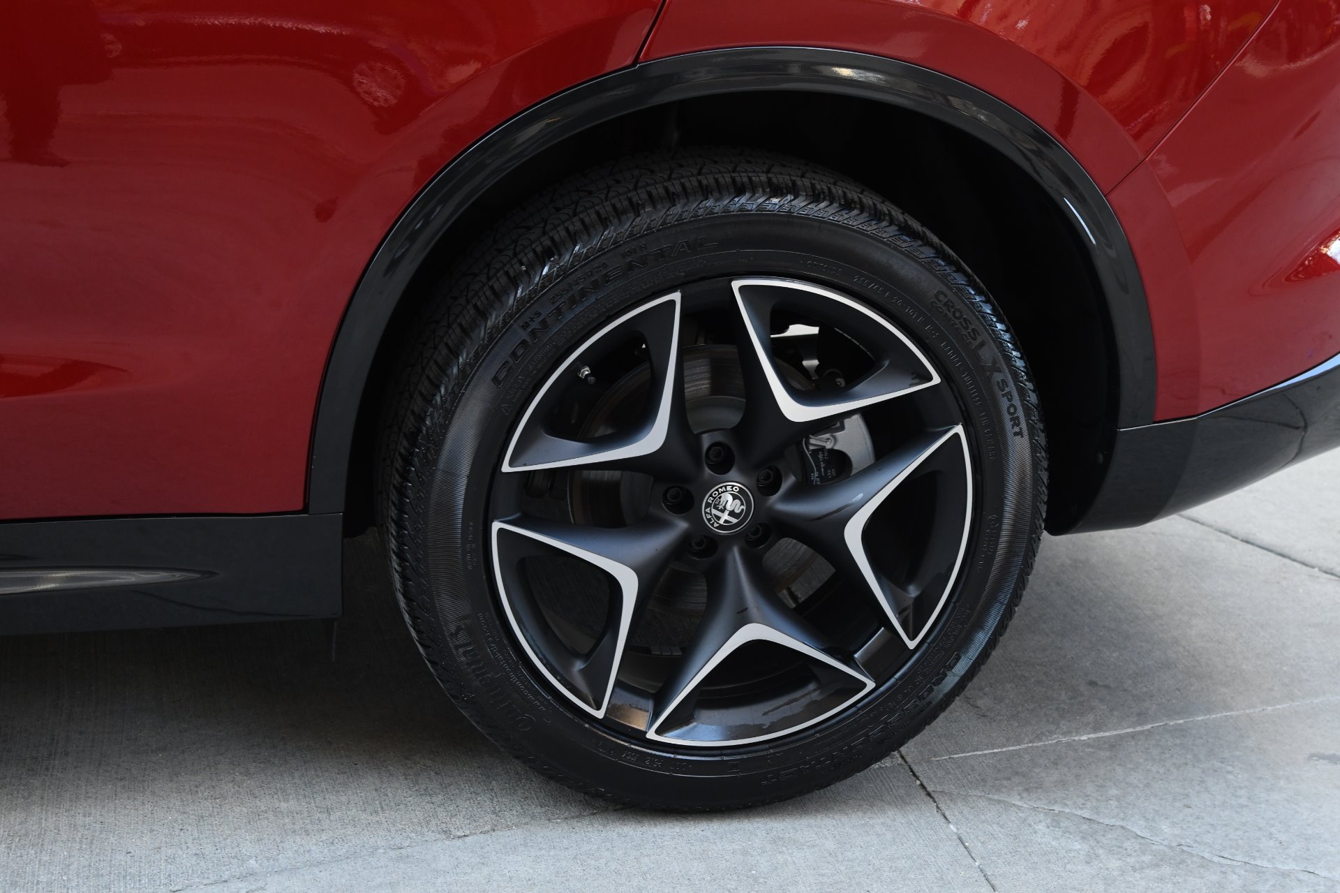 New 2020 Alfa Romeo Stelvio TI SPORT CARBON Ti Sport Carbon | St. Petersburg, FL