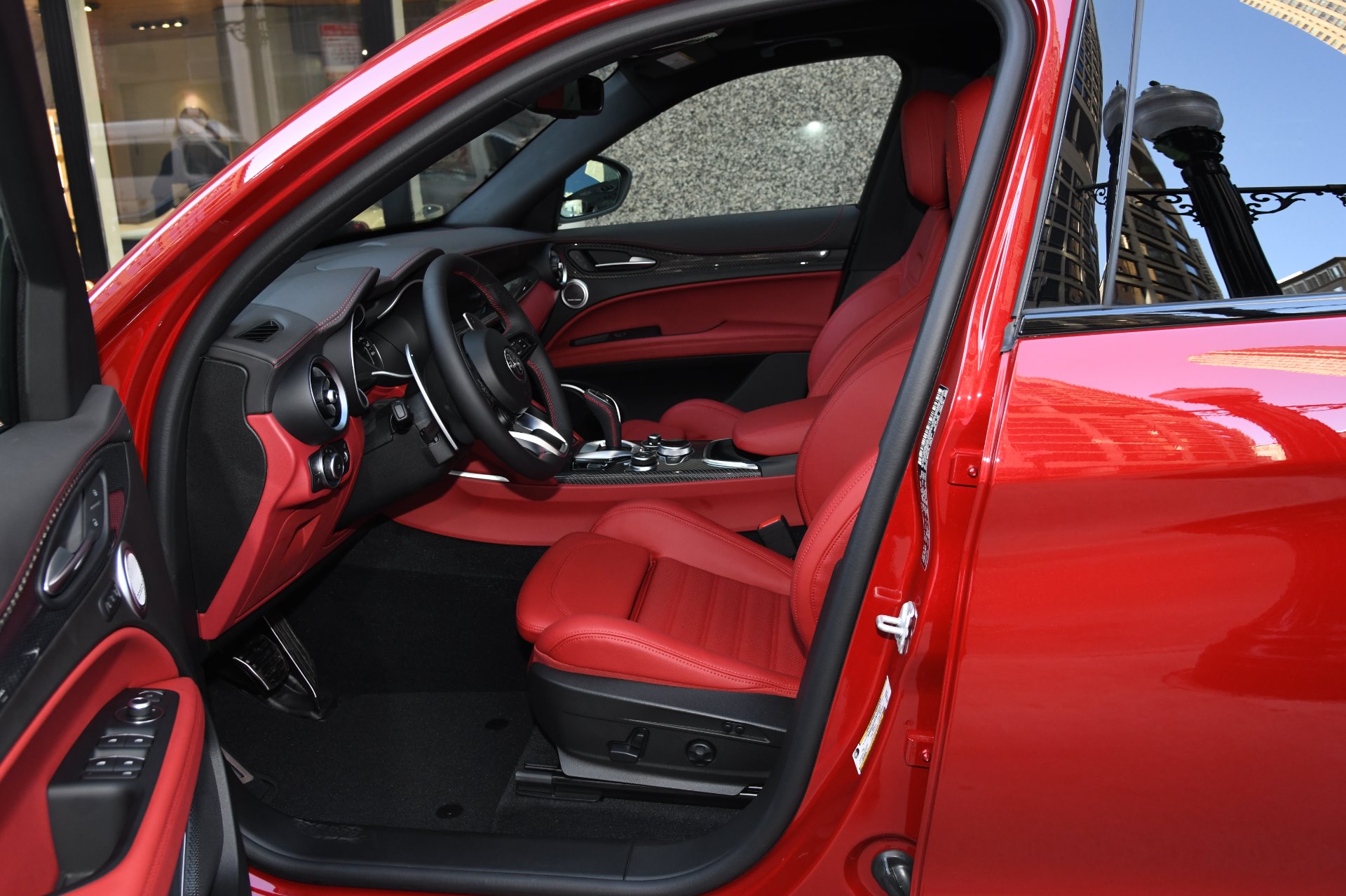 New 2020 Alfa Romeo Stelvio TI SPORT CARBON Ti Sport Carbon | St. Petersburg, FL