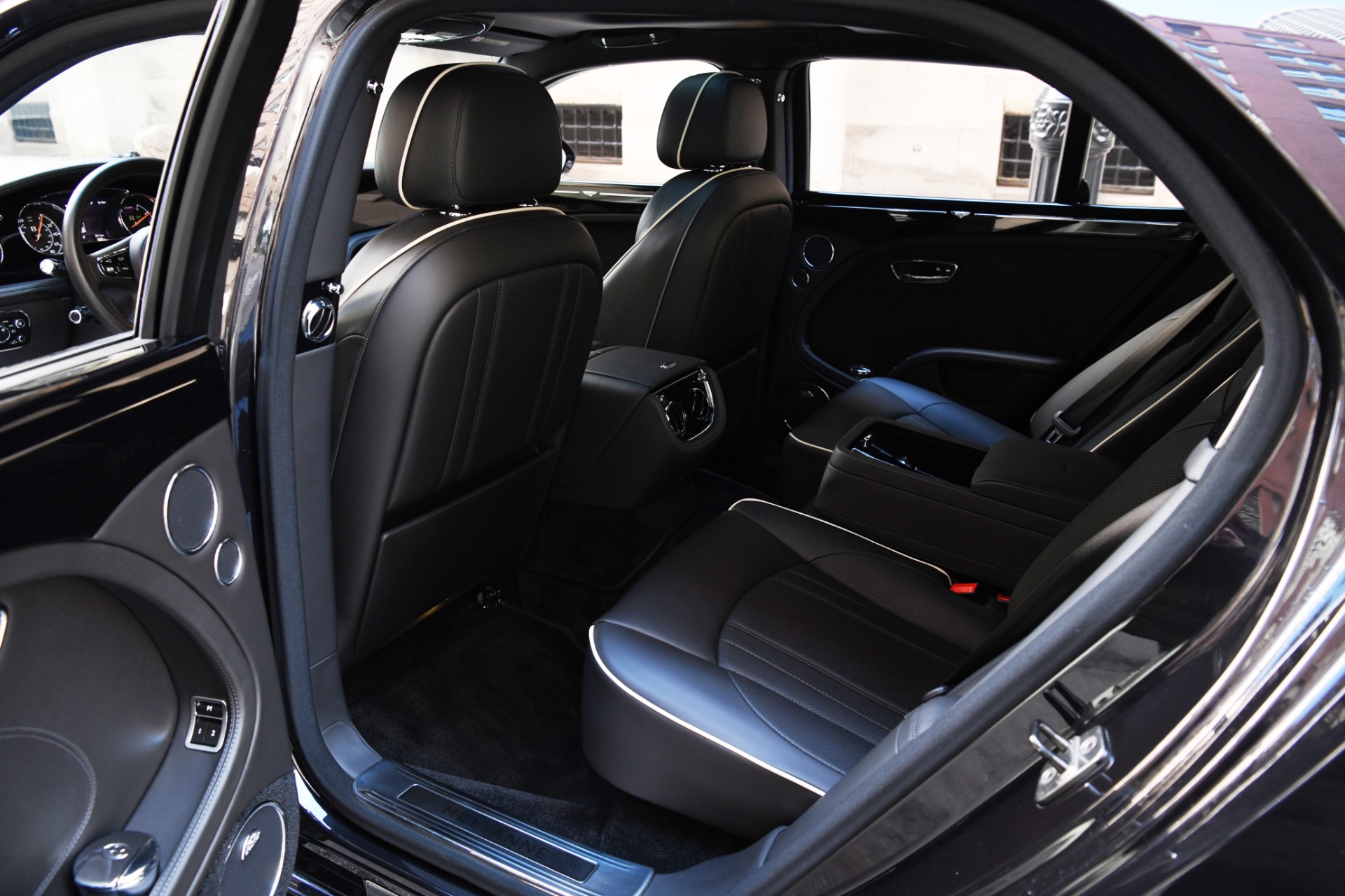 Used 2017 Bentley Mulsanne | St. Petersburg, FL