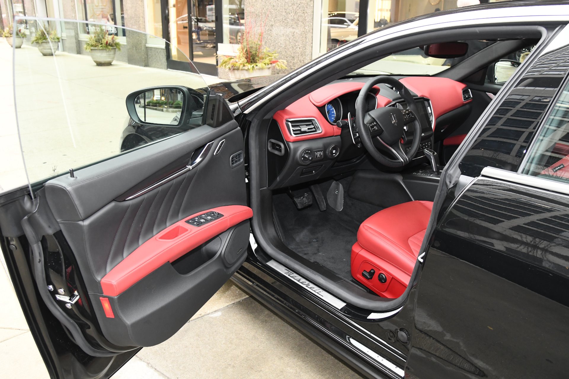 New 2020 Maserati Ghibli SQ4 | St. Petersburg, FL