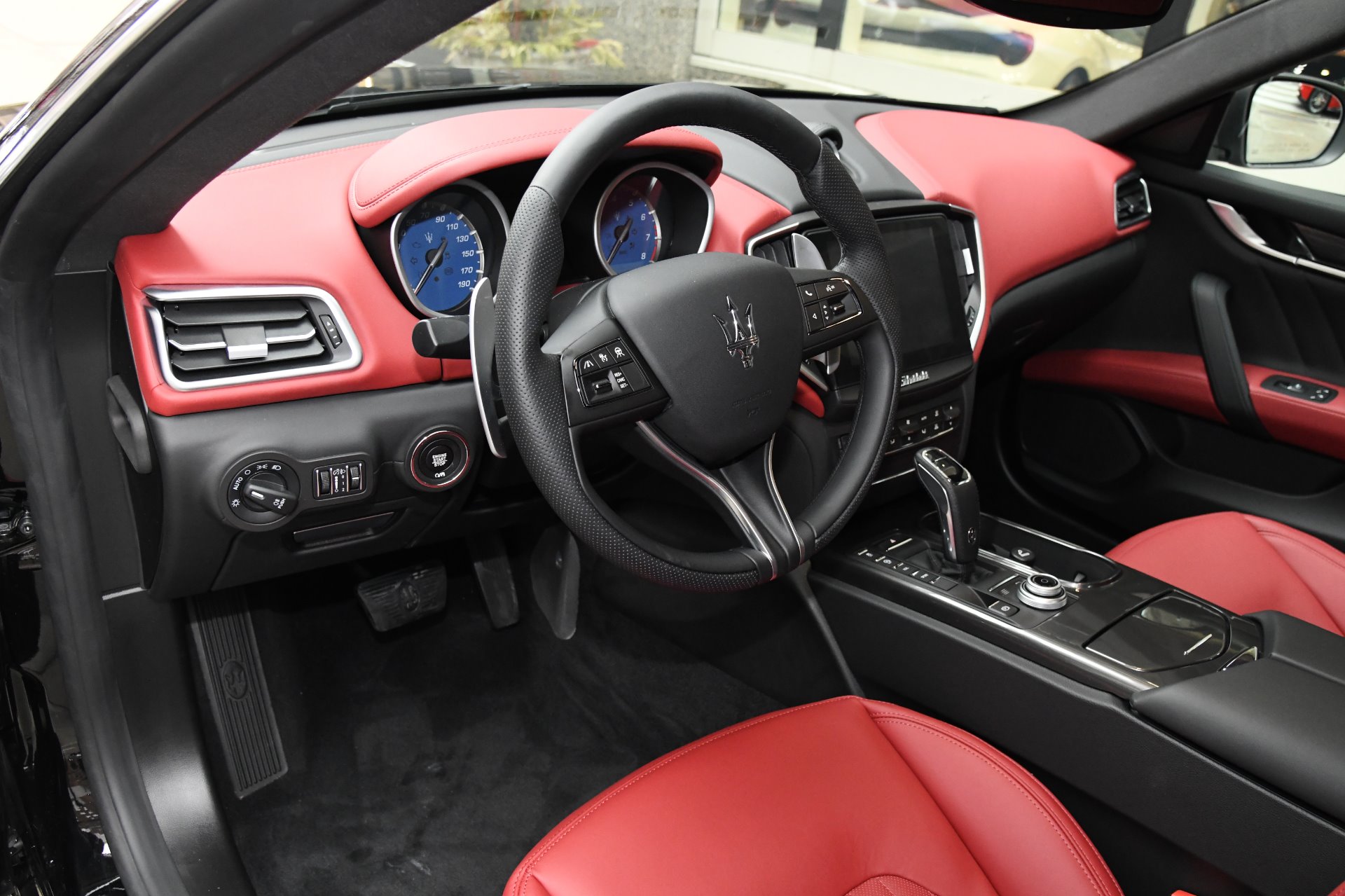 New 2020 Maserati Ghibli SQ4 | St. Petersburg, FL