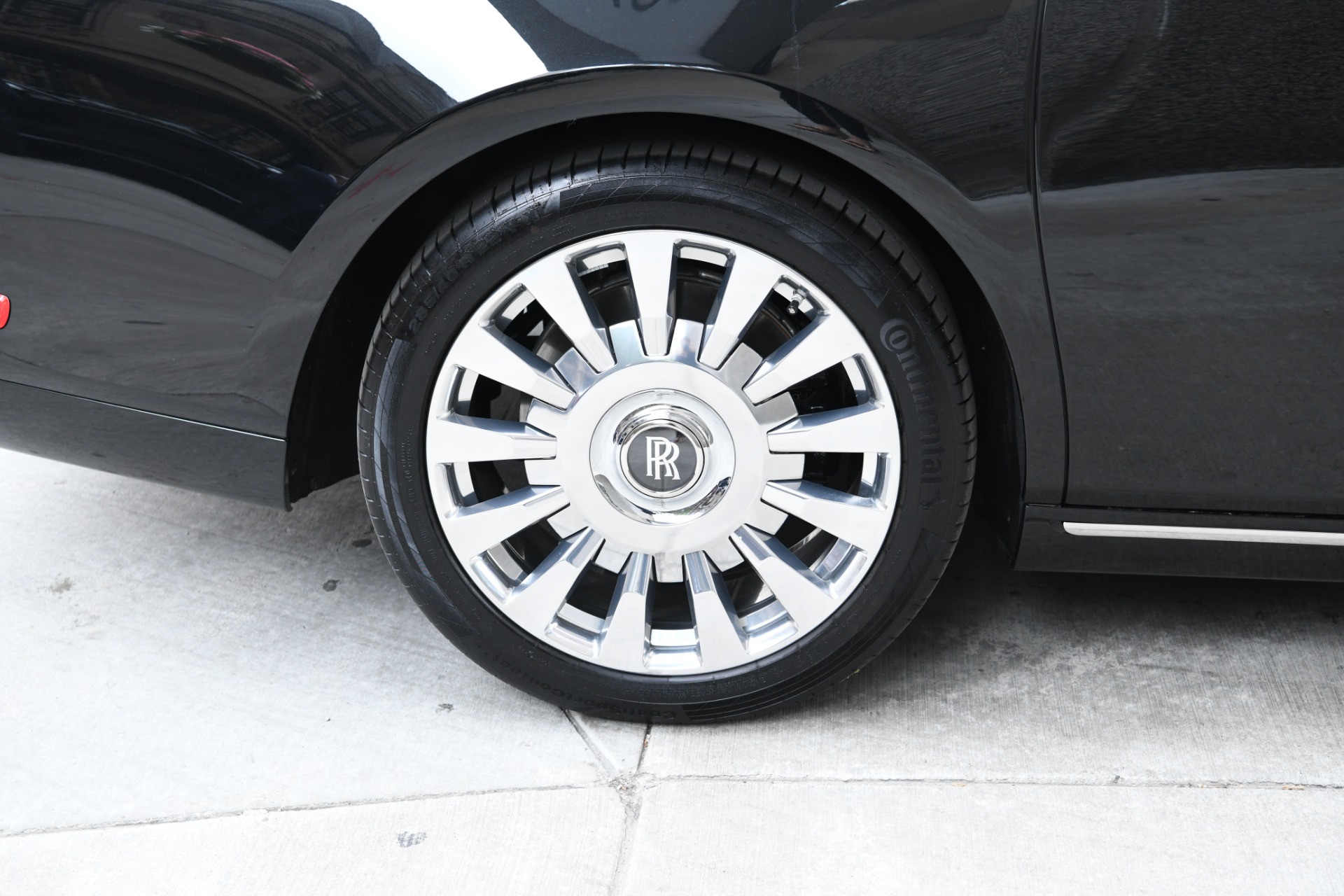 Used 2020 Rolls-Royce Phantom Extended Wheelbase | St. Petersburg, FL
