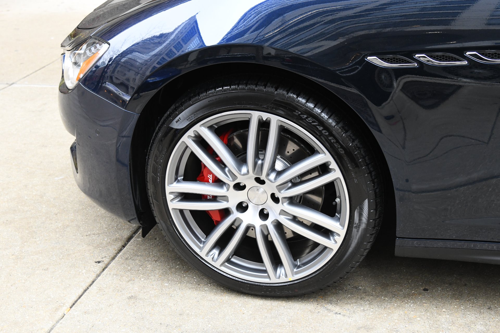 New 2020 Maserati Ghibli SQ4 | St. Petersburg, FL