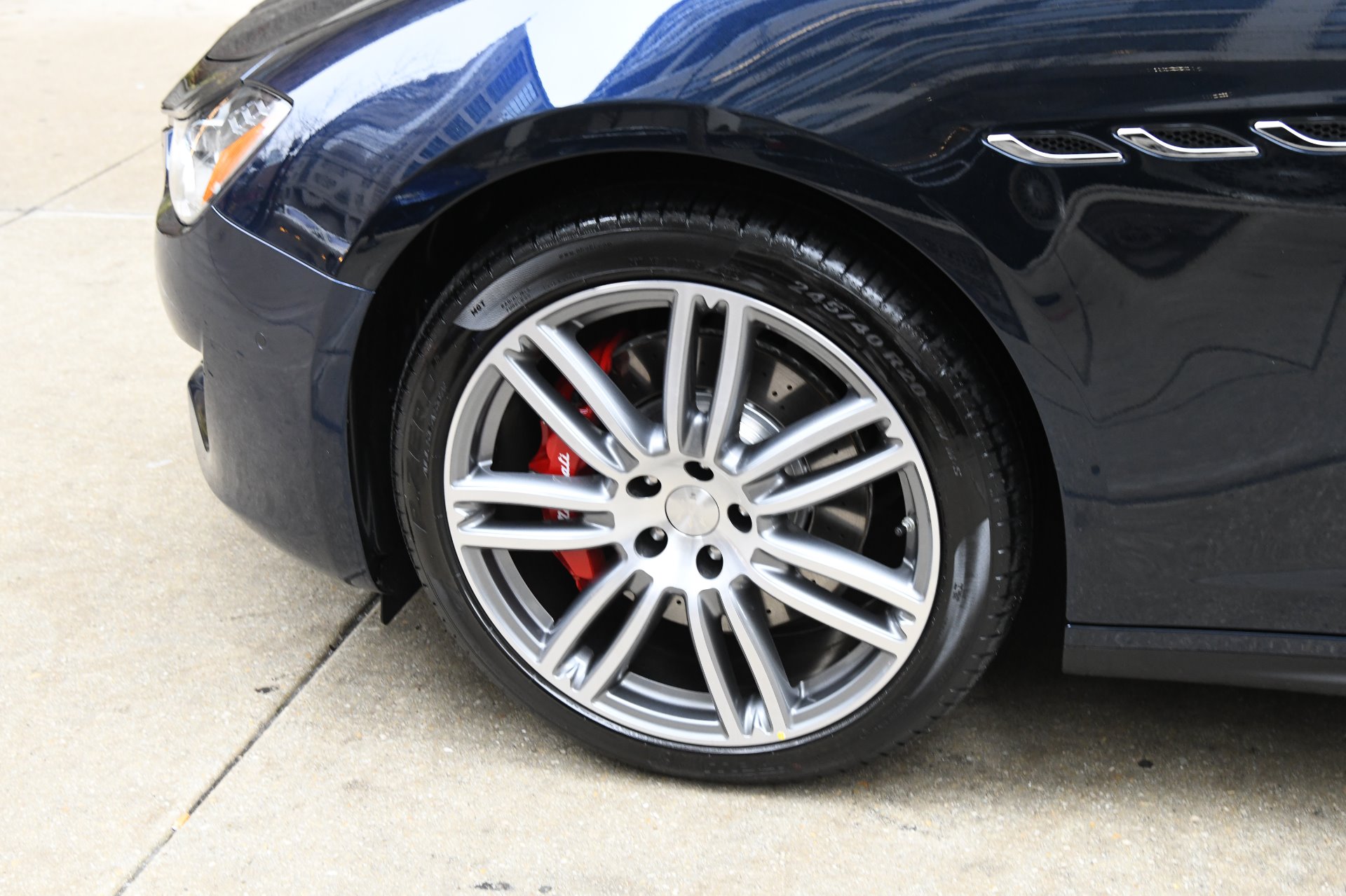 New 2020 Maserati Ghibli SQ4 | St. Petersburg, FL