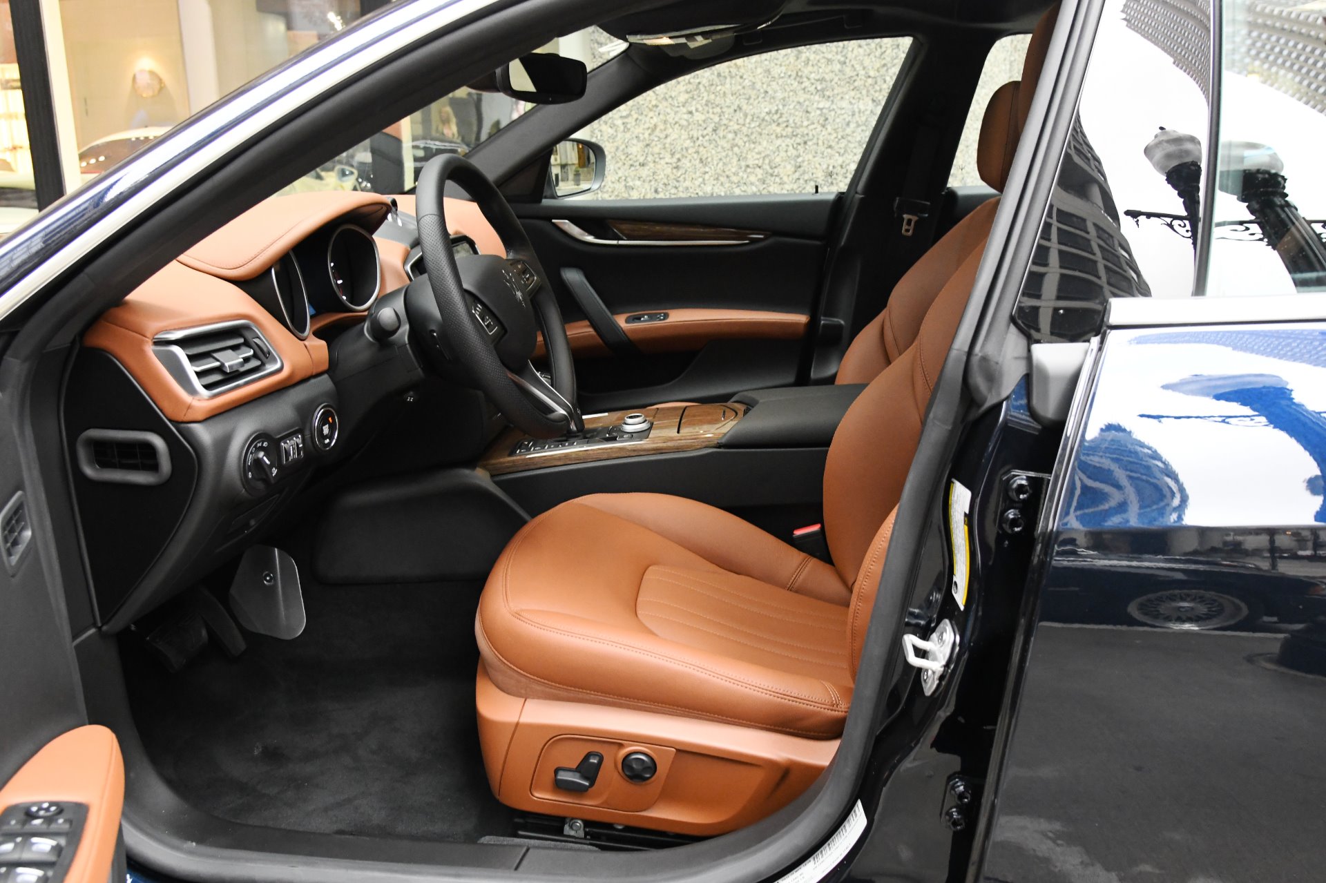 New 2020 Maserati Ghibli SQ4 | St. Petersburg, FL