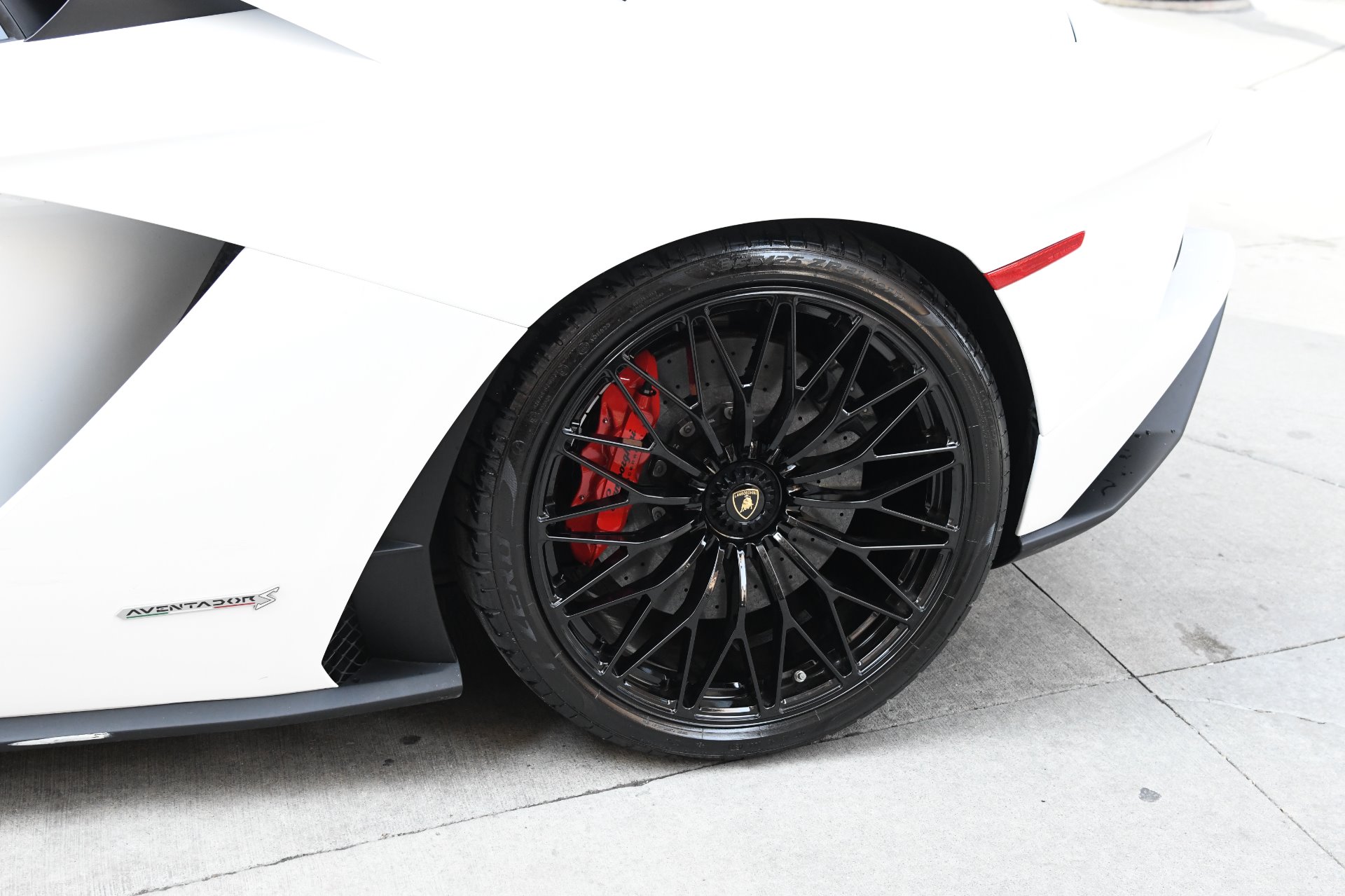 Used 2019 Lamborghini Aventador S Roadster LP 740-4 S | St. Petersburg, FL