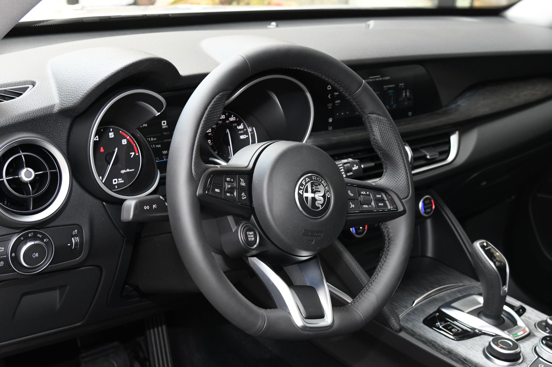 Used 2020 Alfa Romeo Stelvio Sport Sport | St. Petersburg, FL