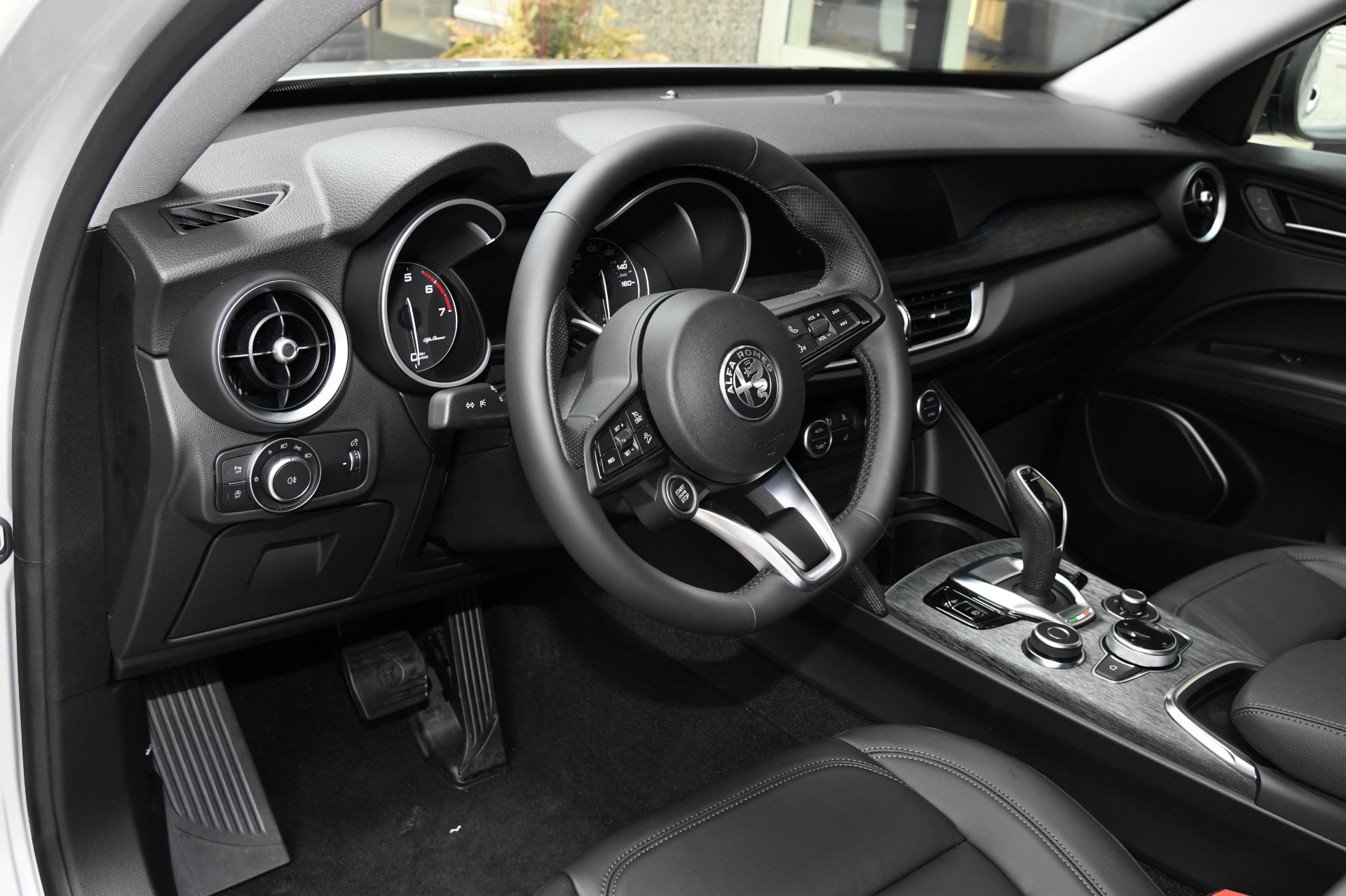 New 2020 Alfa Romeo Stelvio Sport Sport | St. Petersburg, FL