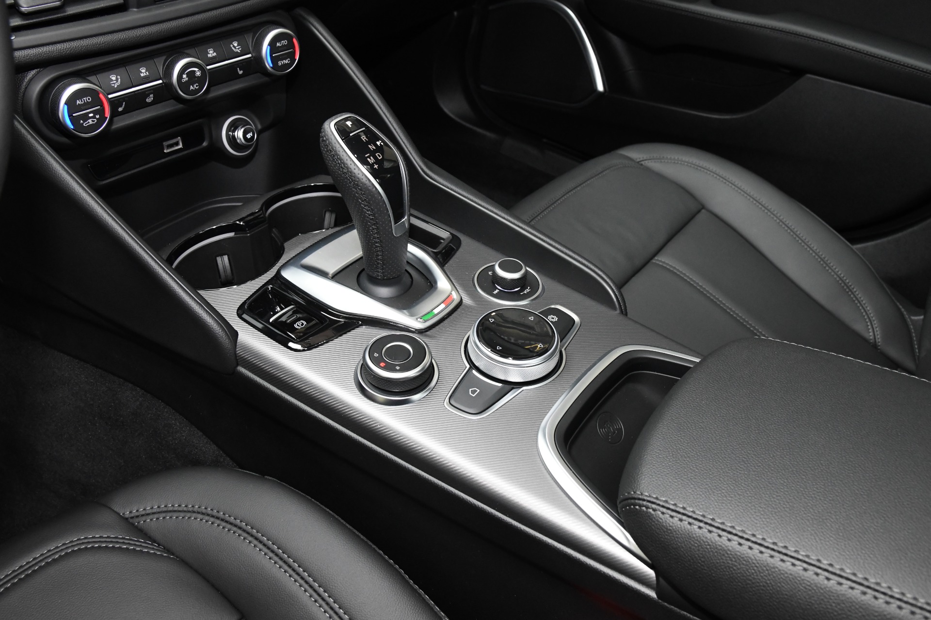 New 2020 Alfa Romeo Giulia Sport Sport | St. Petersburg, FL