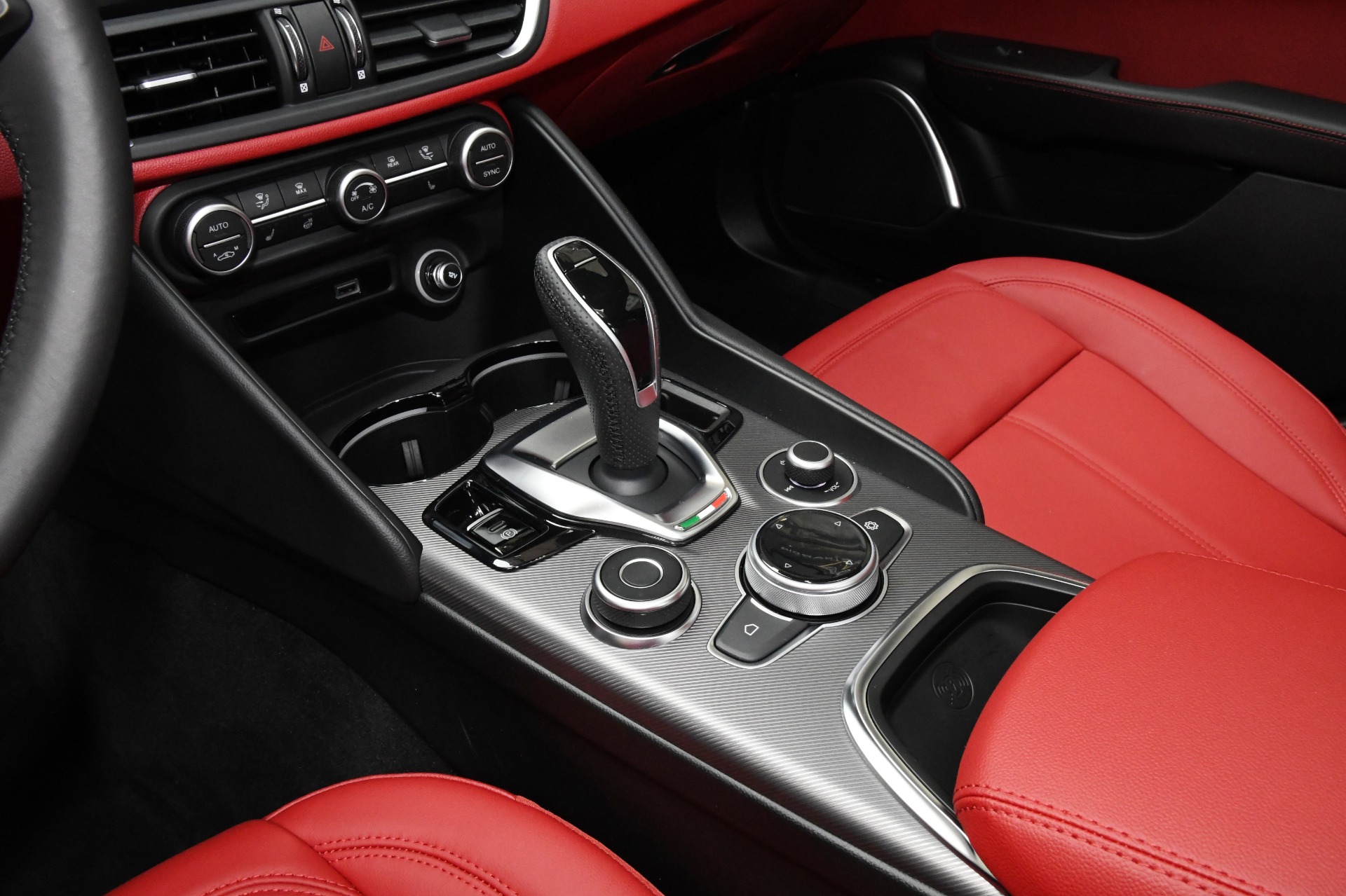 New 2020 Alfa Romeo Giulia Sport Sport | St. Petersburg, FL
