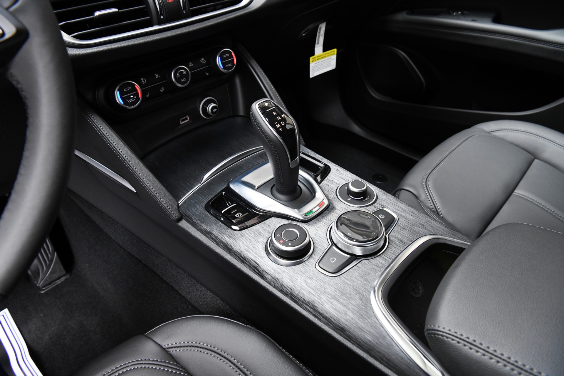 New 2020 Alfa Romeo Stelvio | St. Petersburg, FL