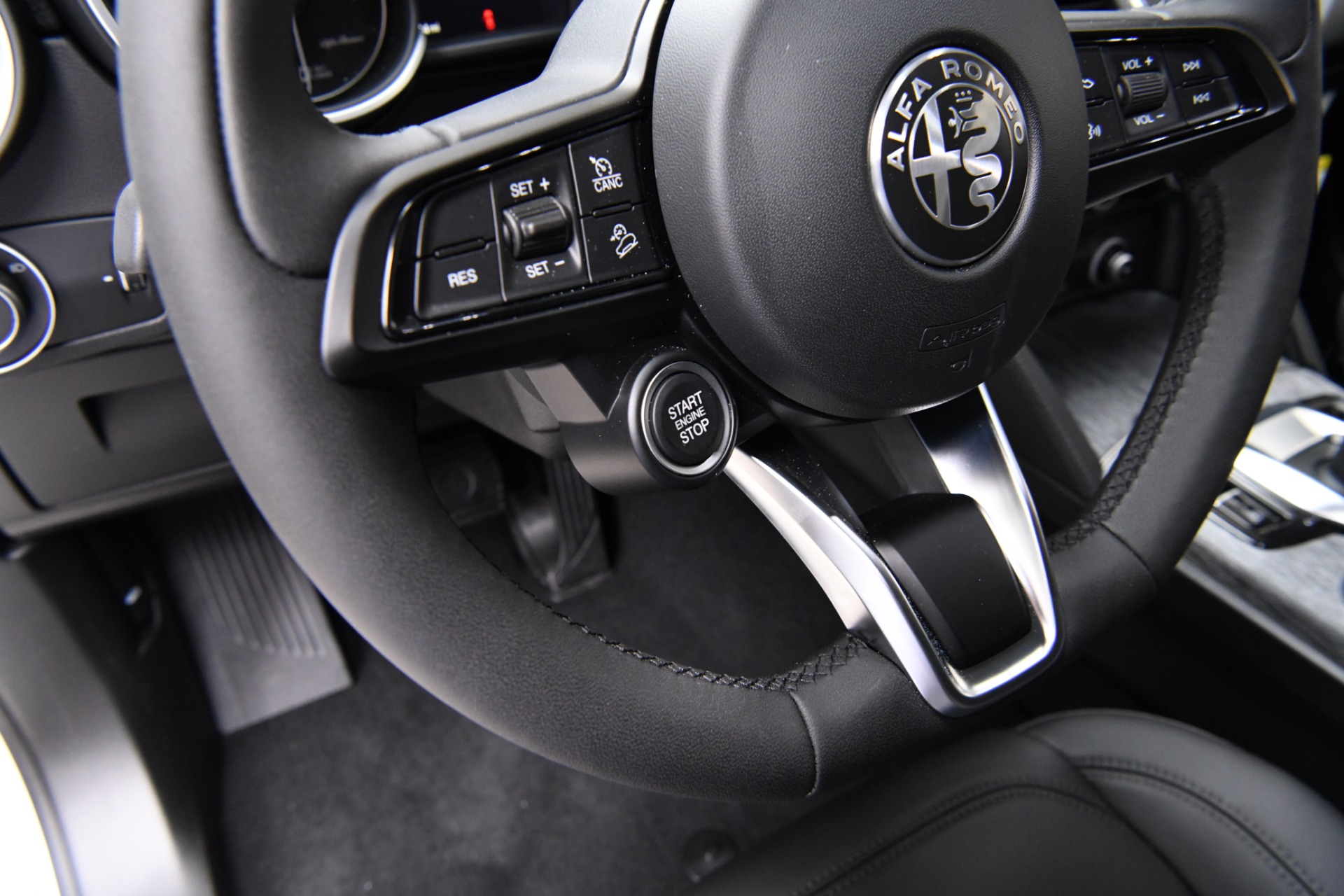 New 2020 Alfa Romeo Stelvio | St. Petersburg, FL