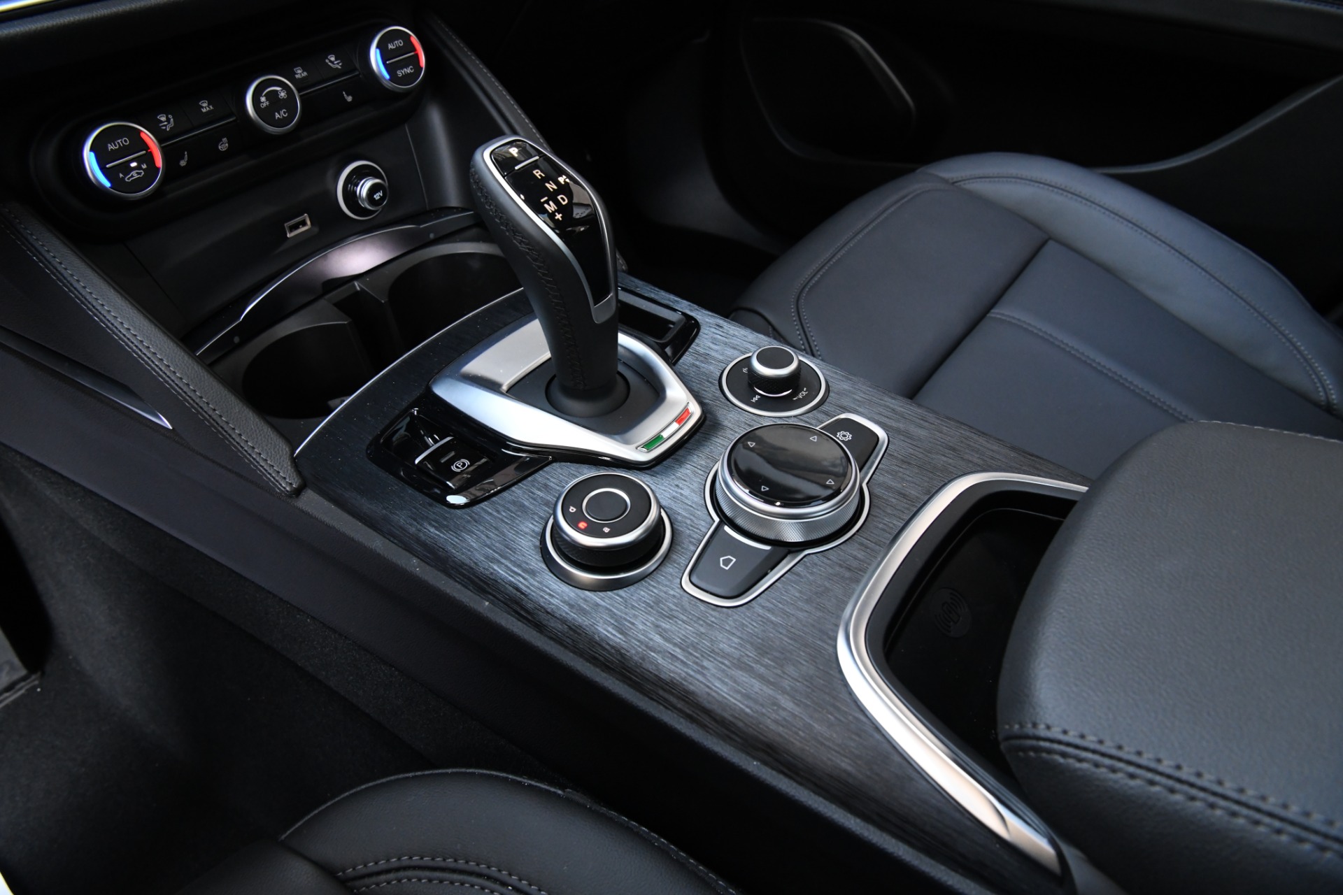 New 2020 Alfa Romeo Stelvio Sport | St. Petersburg, FL