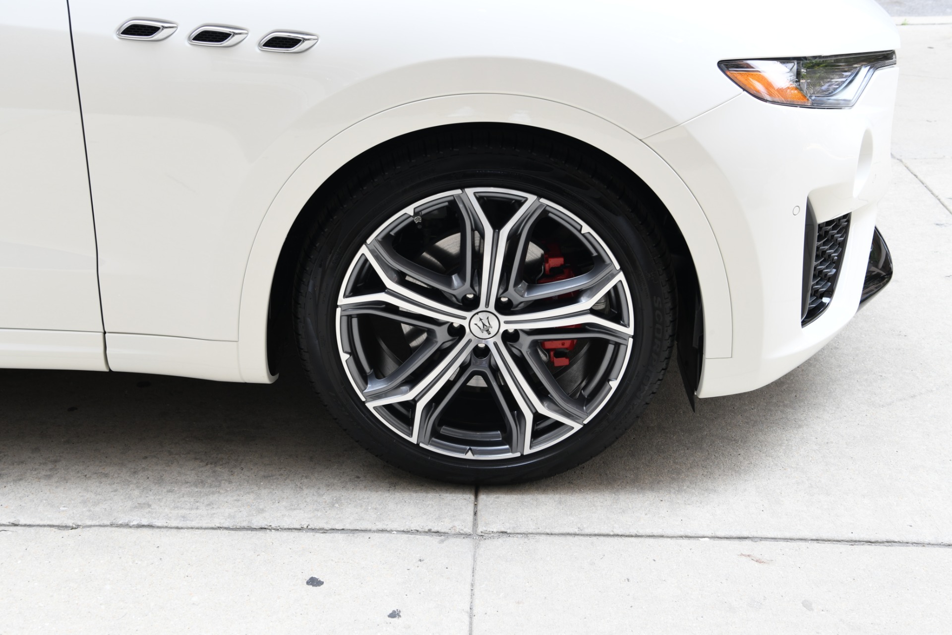New 2020 Maserati Levante | St. Petersburg, FL