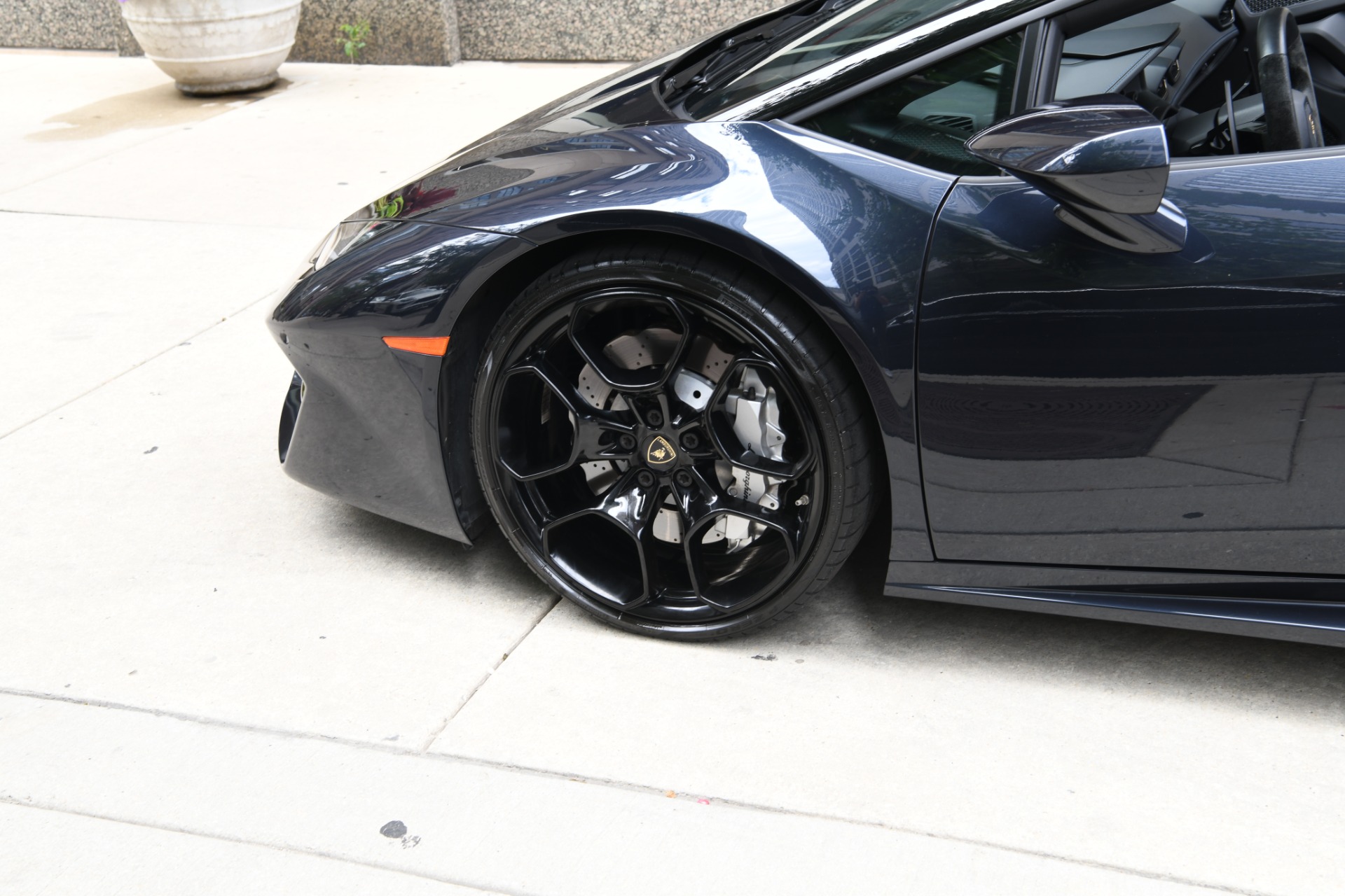 Used 2017 Lamborghini Huracan Spyder LP 580-2 Spyder | St. Petersburg, FL