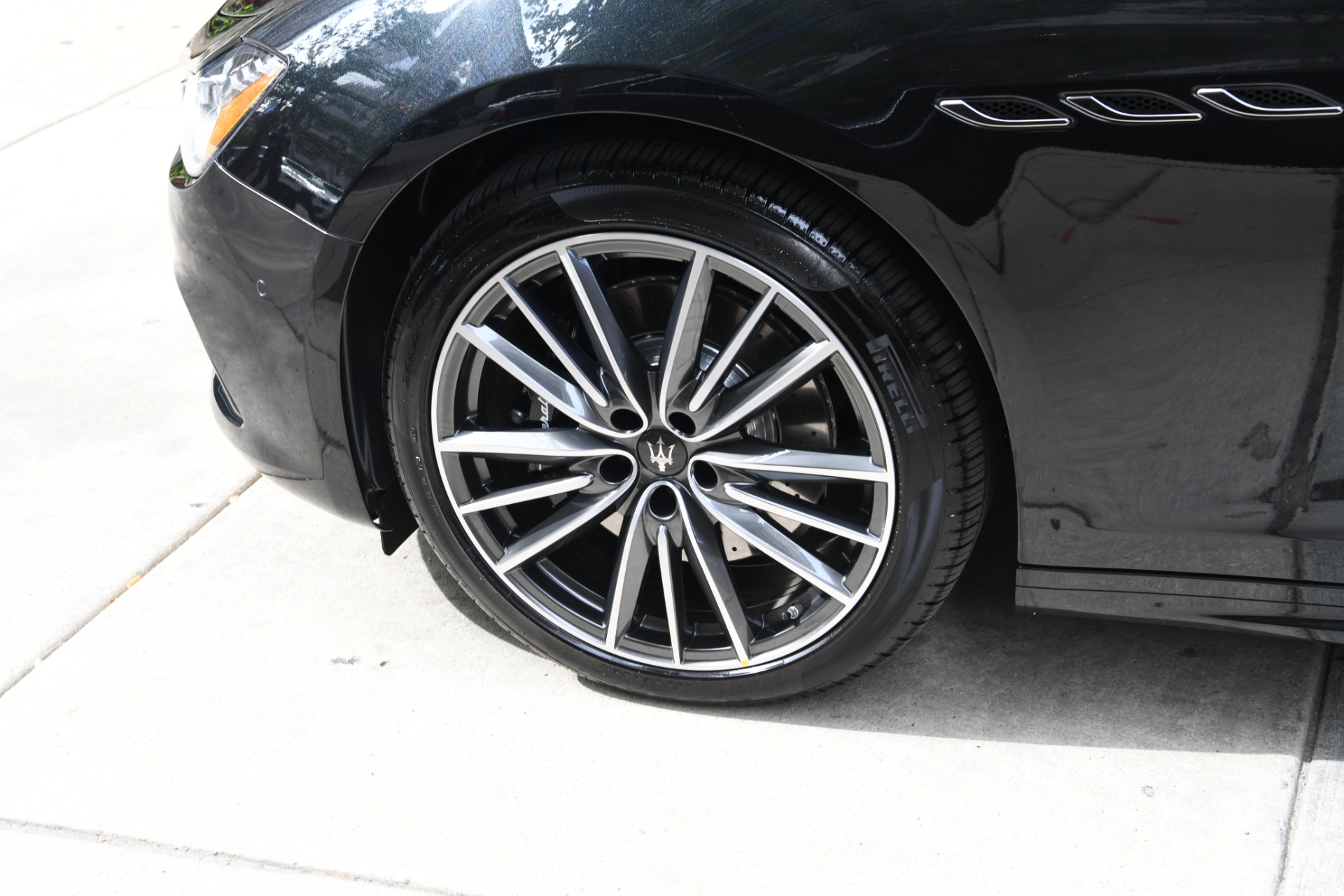 New 2020 Maserati Ghibli SQ4 | St. Petersburg, FL