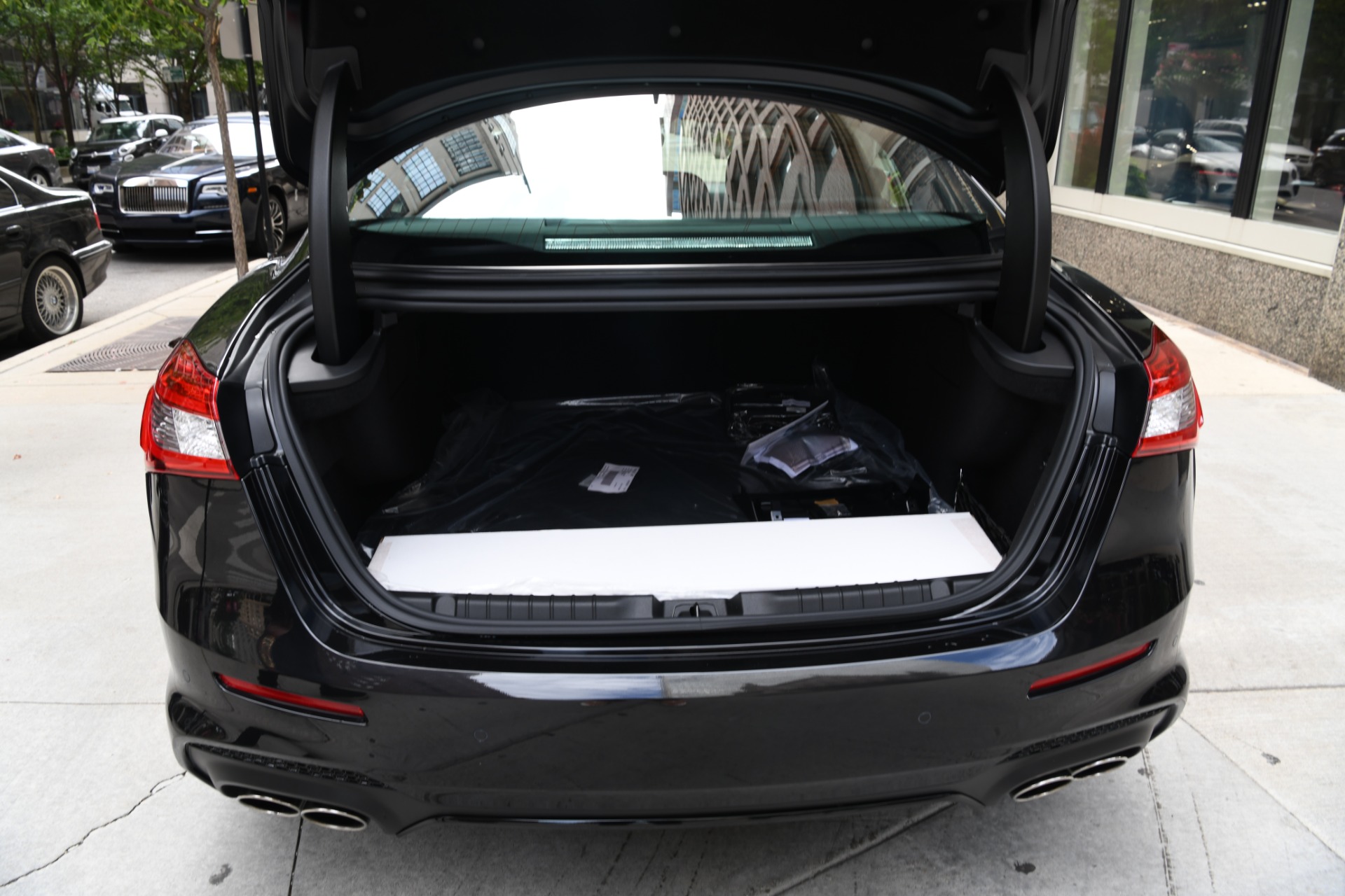 New 2020 Maserati Ghibli SQ4 | St. Petersburg, FL