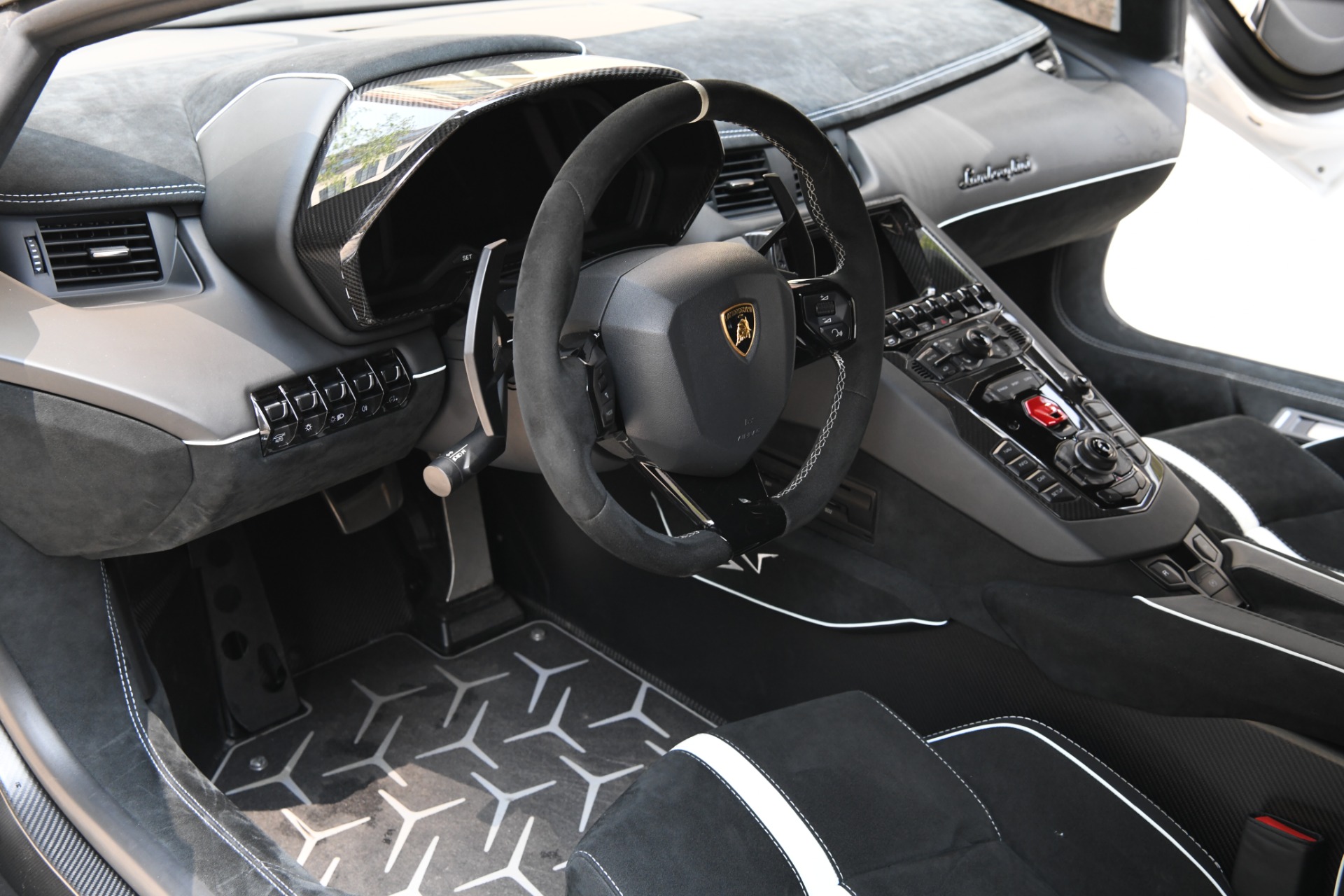 Used 2017 Lamborghini Aventador SV LP 750-4 SV | St. Petersburg, FL