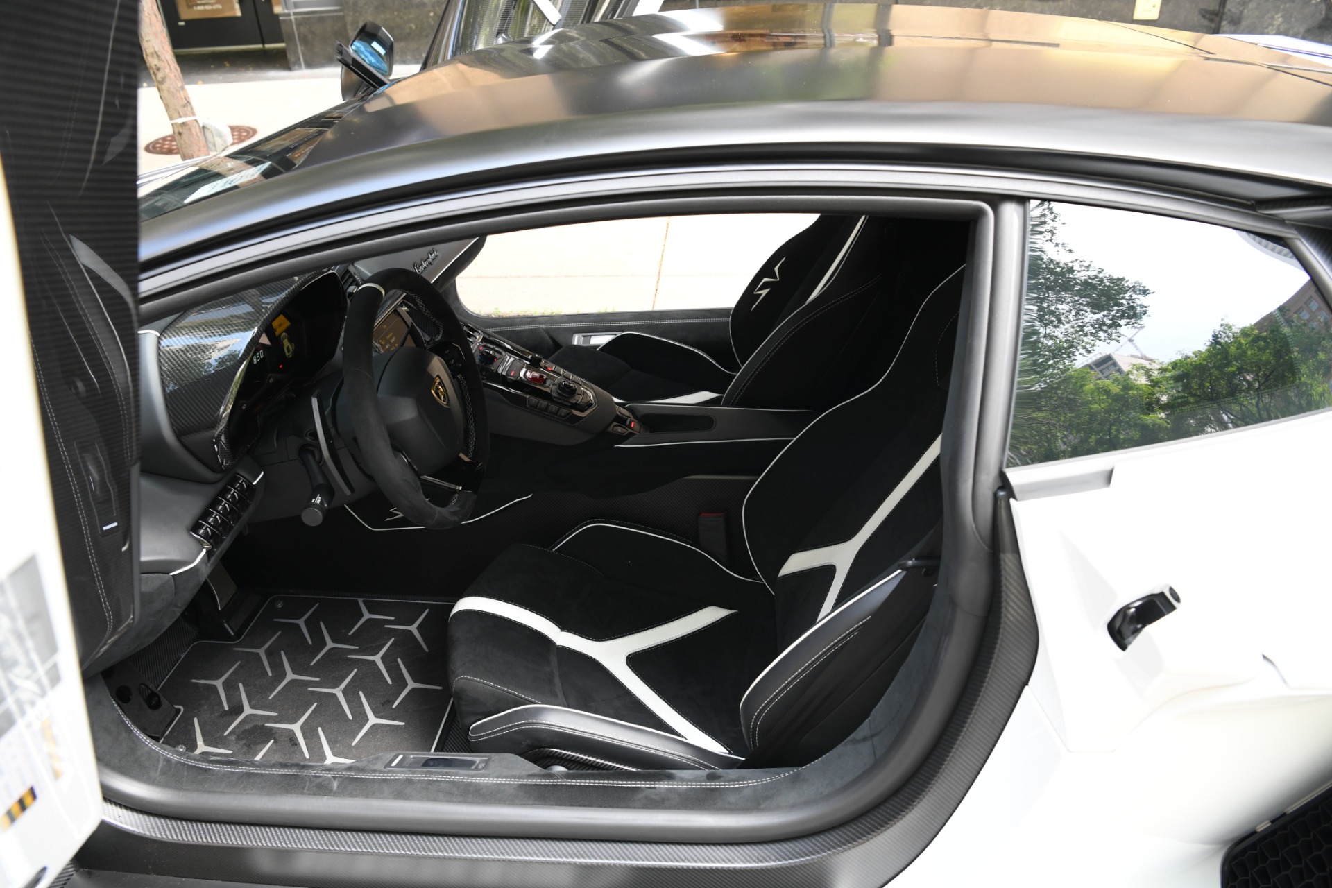 Used 2017 Lamborghini Aventador SV LP 750-4 SV | St. Petersburg, FL