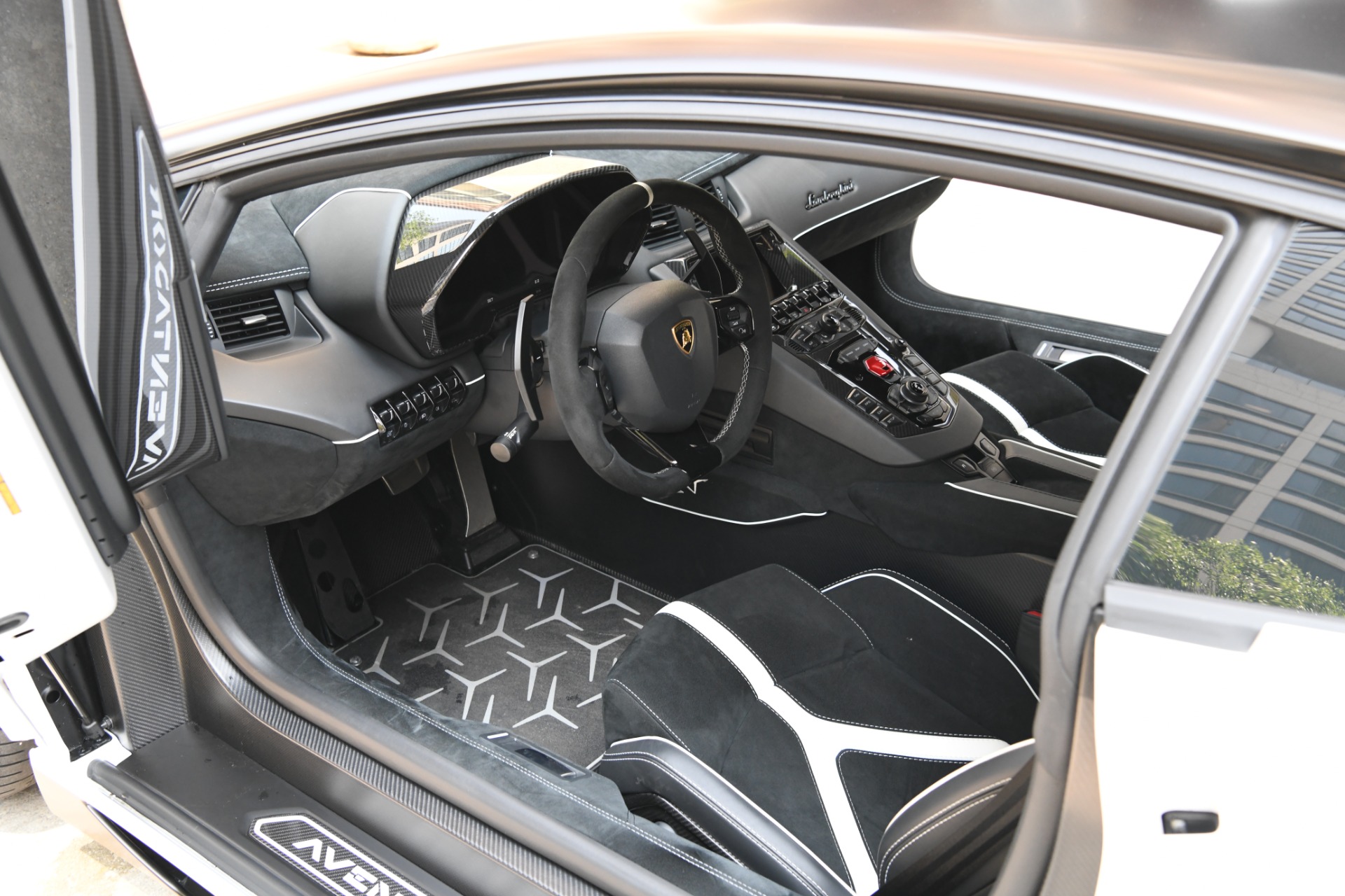 Used 2017 Lamborghini Aventador SV LP 750-4 SV | St. Petersburg, FL