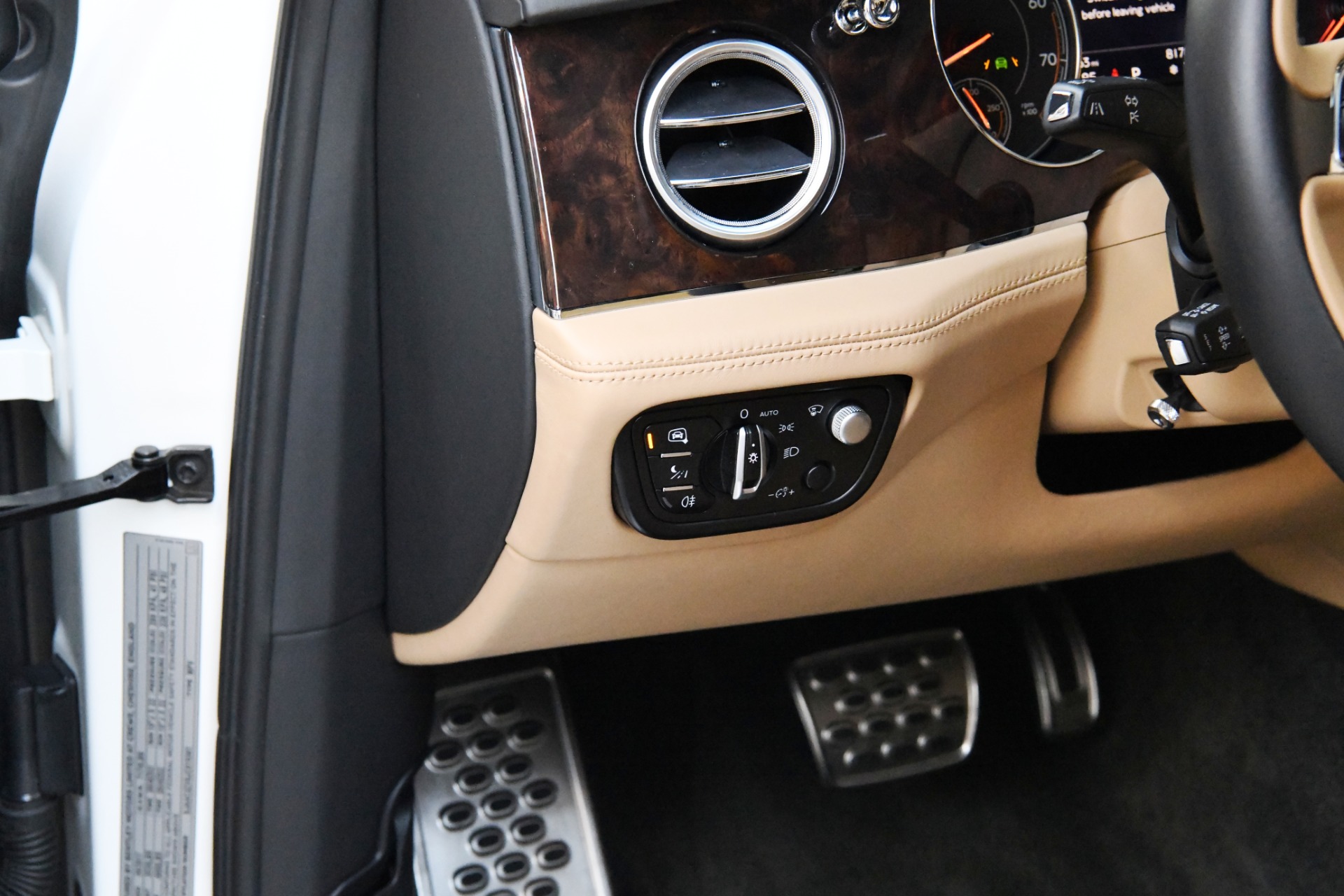 Used 2018 Bentley Bentayga W12 Signature Edition | St. Petersburg, FL