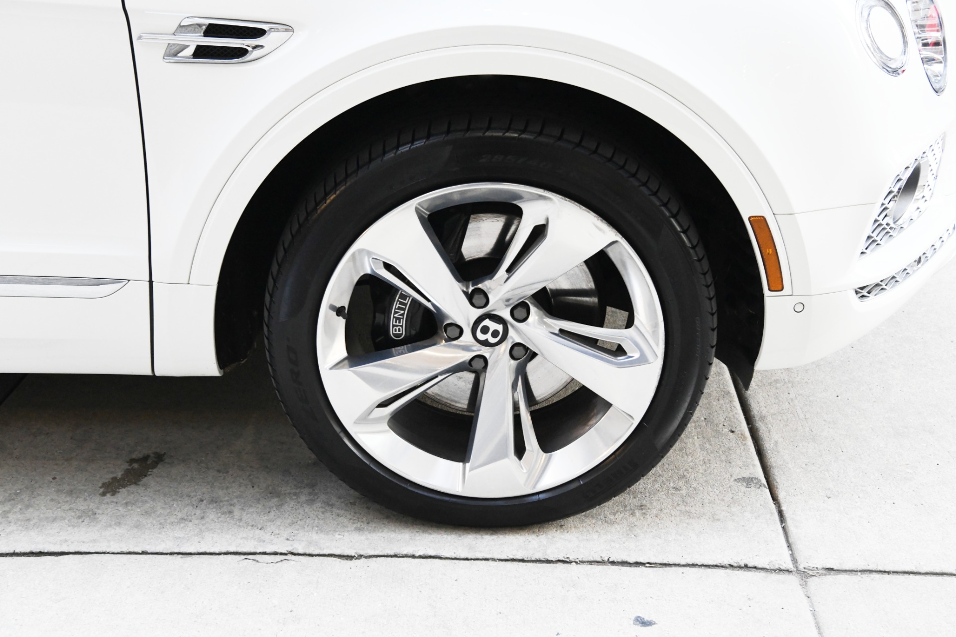 Used 2018 Bentley Bentayga W12 Signature Edition | St. Petersburg, FL