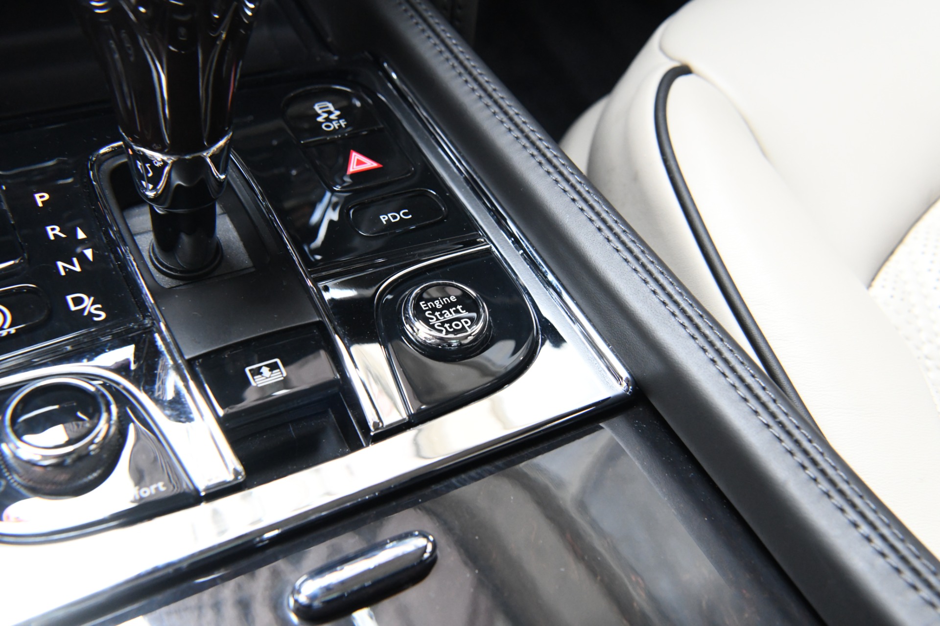 Used 2017 Bentley Mulsanne Extended Wheelbase Extended Wheelbase | St. Petersburg, FL