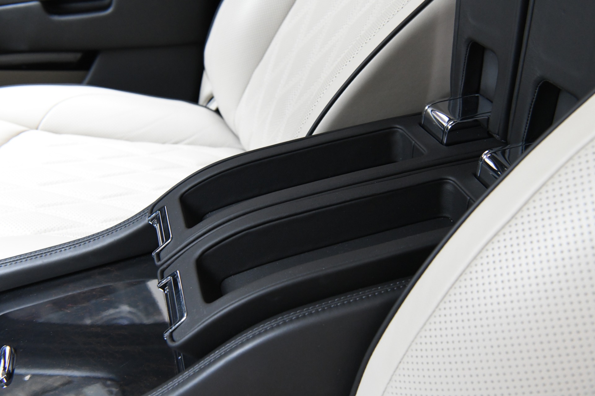 Used 2017 Bentley Mulsanne Extended Wheelbase Extended Wheelbase | St. Petersburg, FL