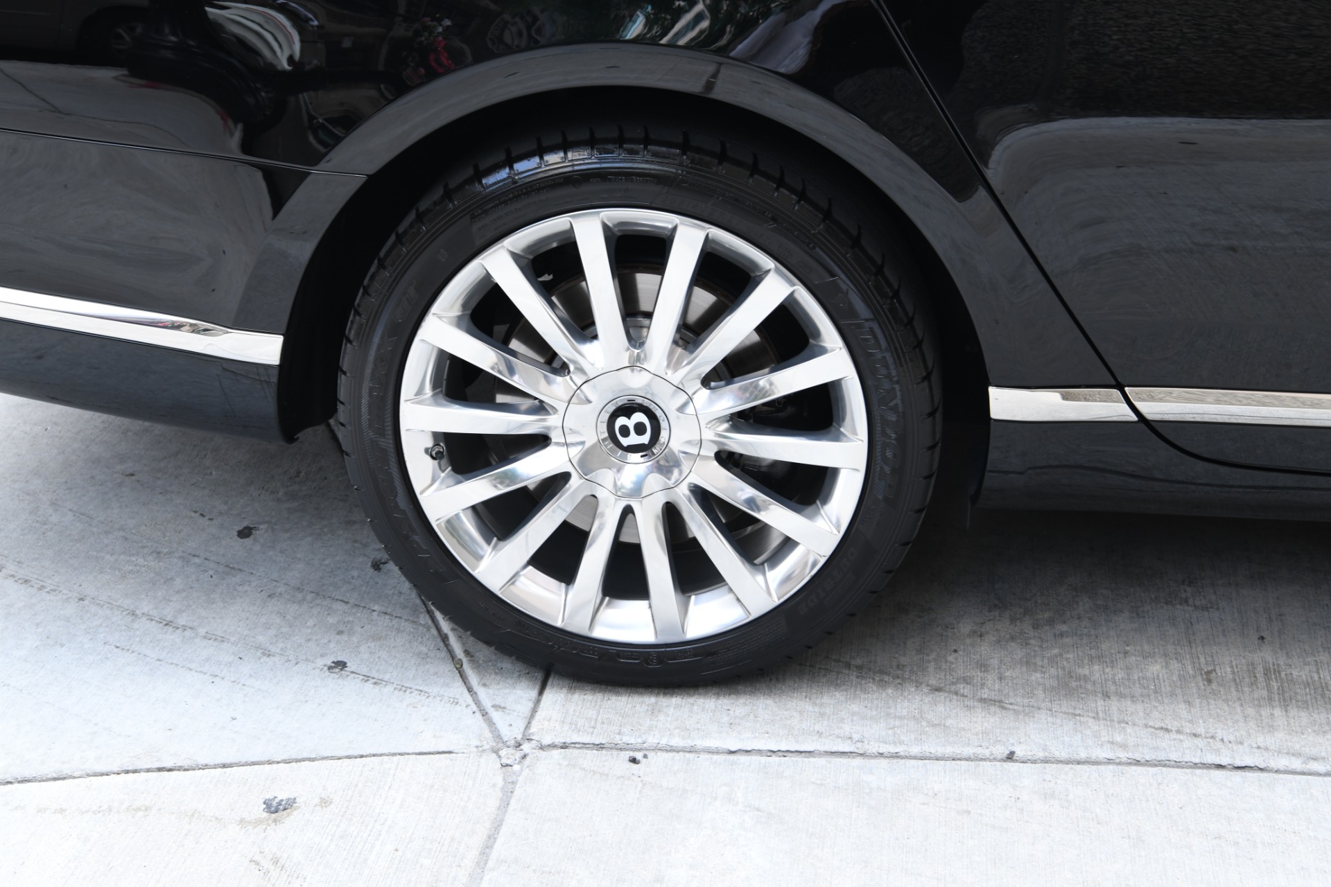 Used 2017 Bentley Mulsanne Extended Wheelbase Extended Wheelbase | St. Petersburg, FL