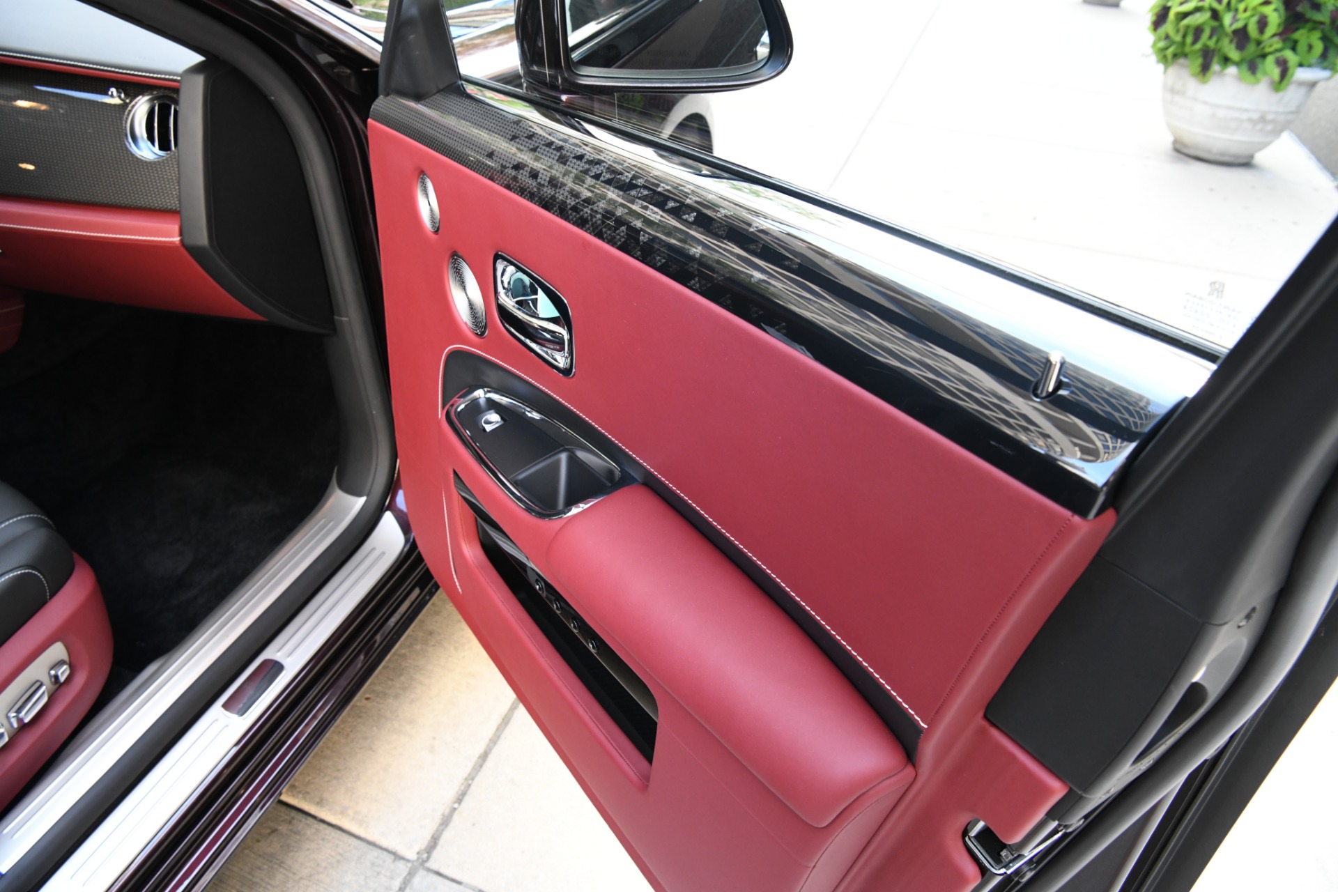 New 2020 Rolls-Royce Ghost Zenith Collection | St. Petersburg, FL