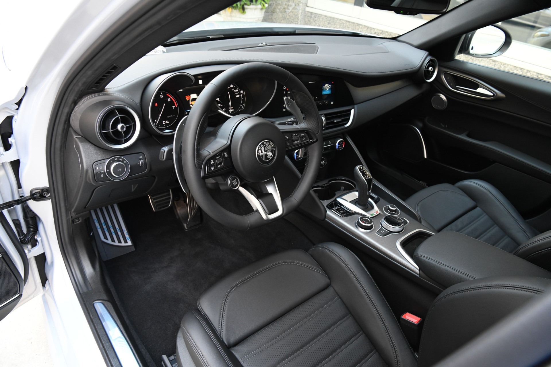 New 2020 Alfa Romeo Giulia Ti Sport | St. Petersburg, FL