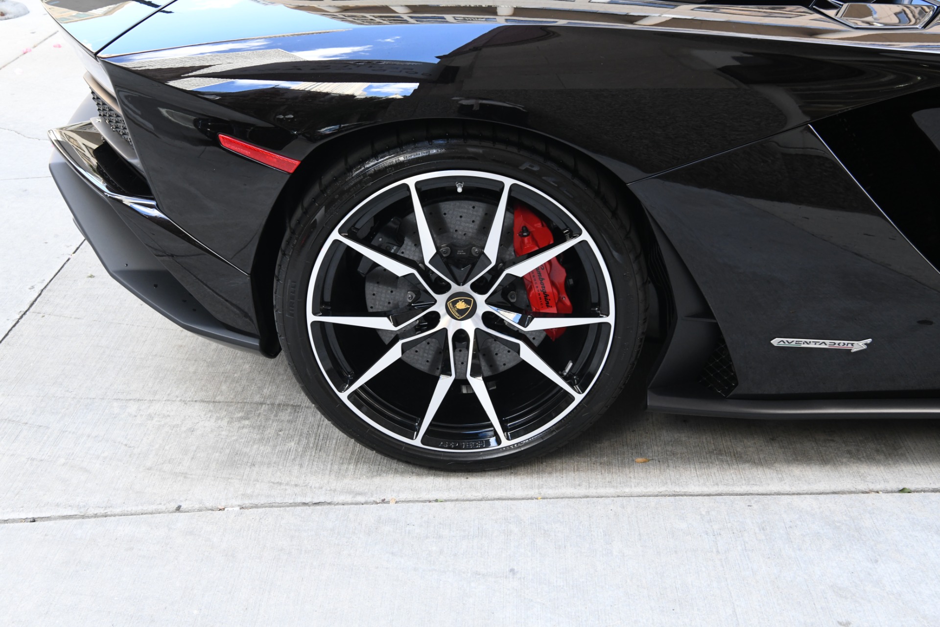 Used 2018 Lamborghini Aventador S Roadster LP 740-4 S | St. Petersburg, FL