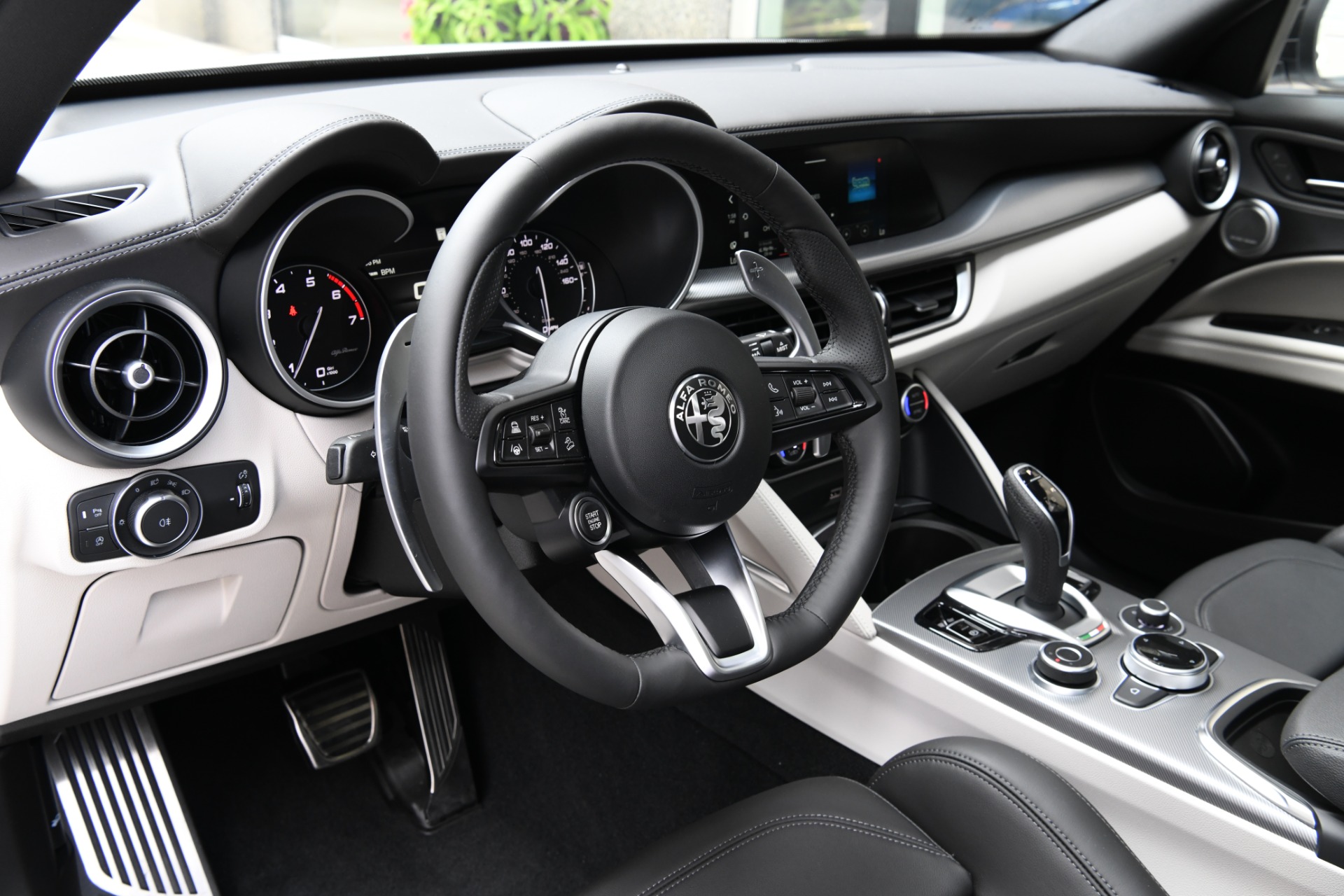 New 2020 Alfa Romeo Stelvio Ti Sport | St. Petersburg, FL