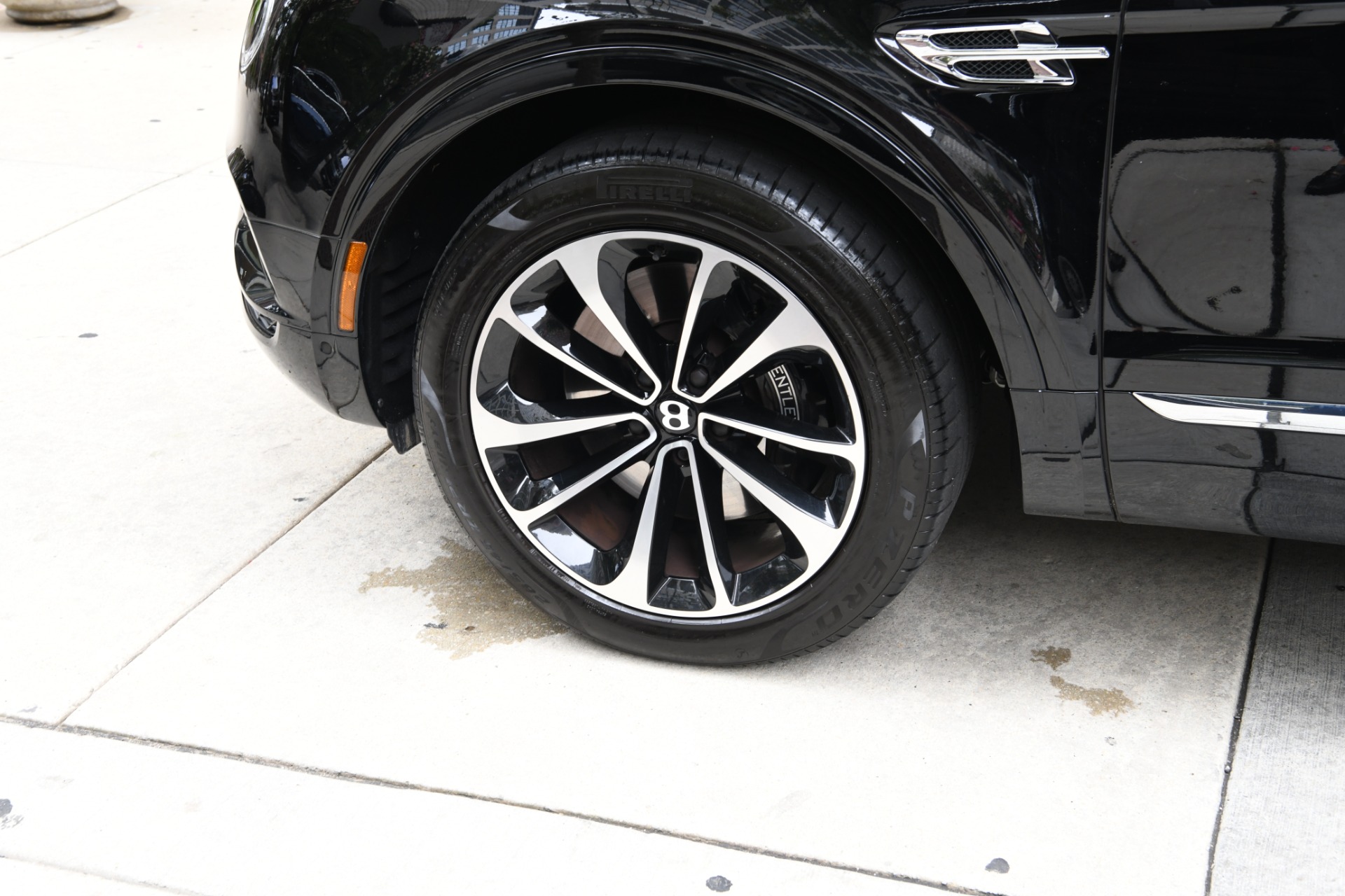 Used 2018 Bentley Bentayga Onyx Edition | St. Petersburg, FL