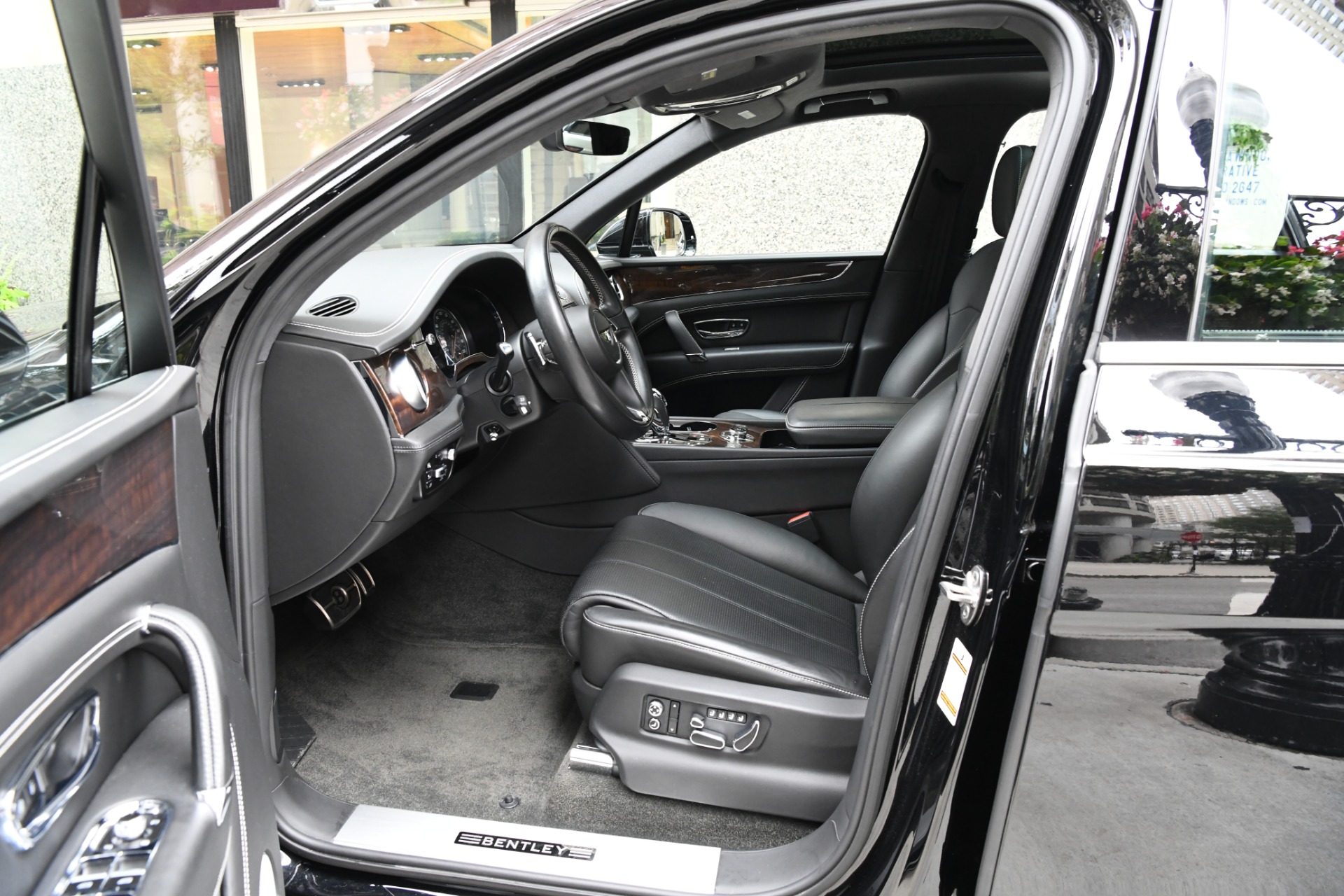 Used 2018 Bentley Bentayga Onyx Edition | St. Petersburg, FL
