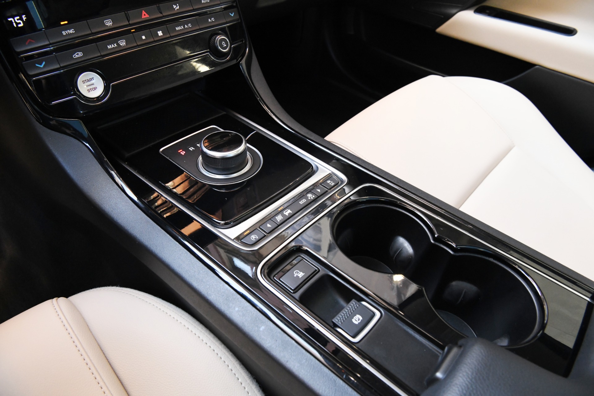 Used 2017 Jaguar XE 25t | St. Petersburg, FL