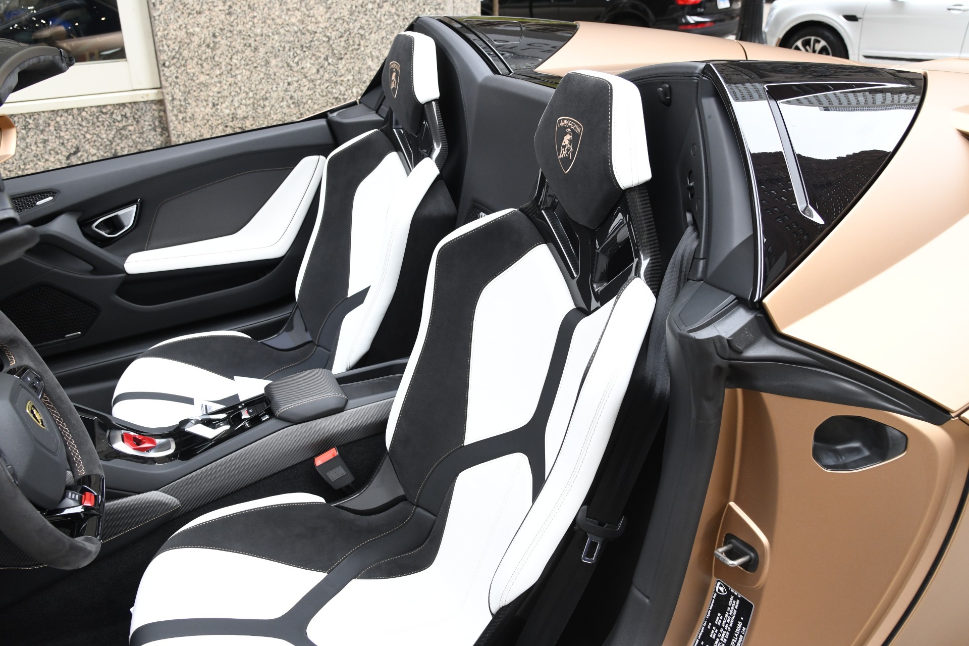 Used 2020 Lamborghini Huracan EVO Spyder LP 640-4 EVO Spyder | St. Petersburg, FL